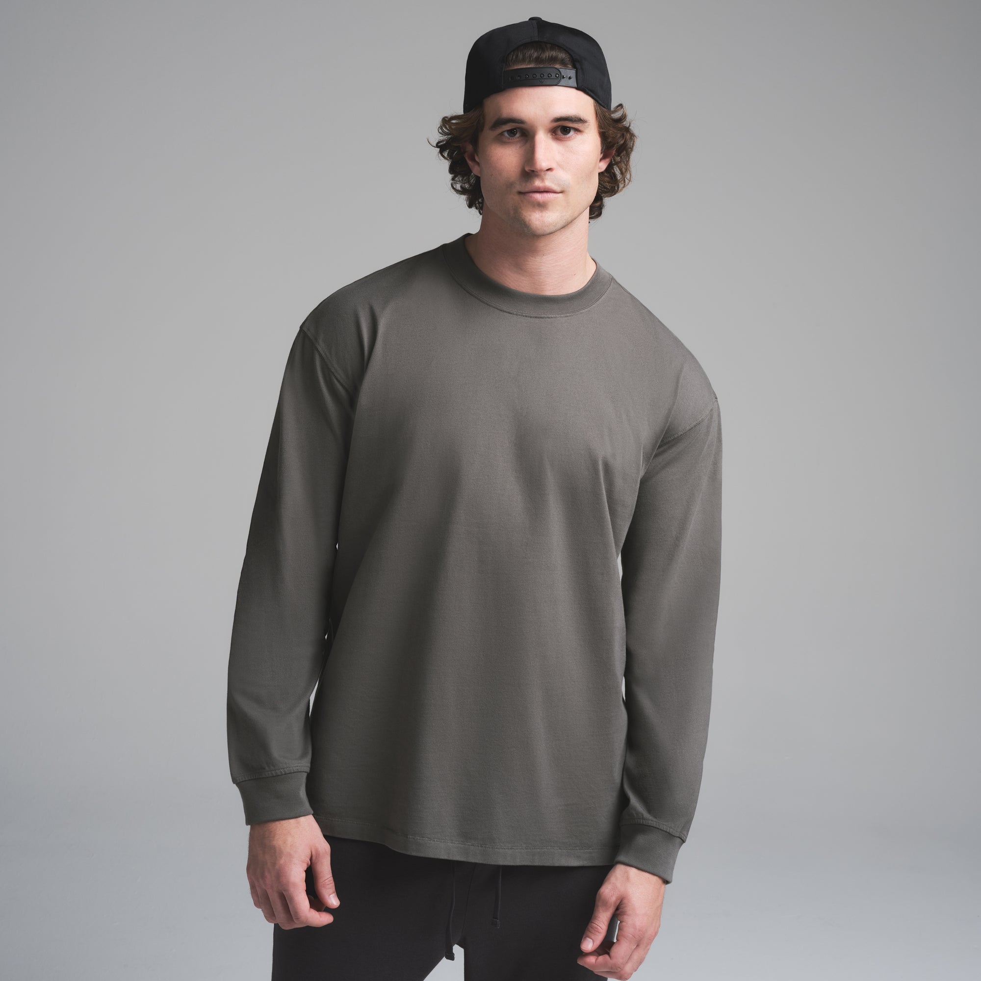 HEAVYWEIGHT COTTON MENS RELAXED LONG SLEEVE T-SHIRT | GUNMETAL - Image 2