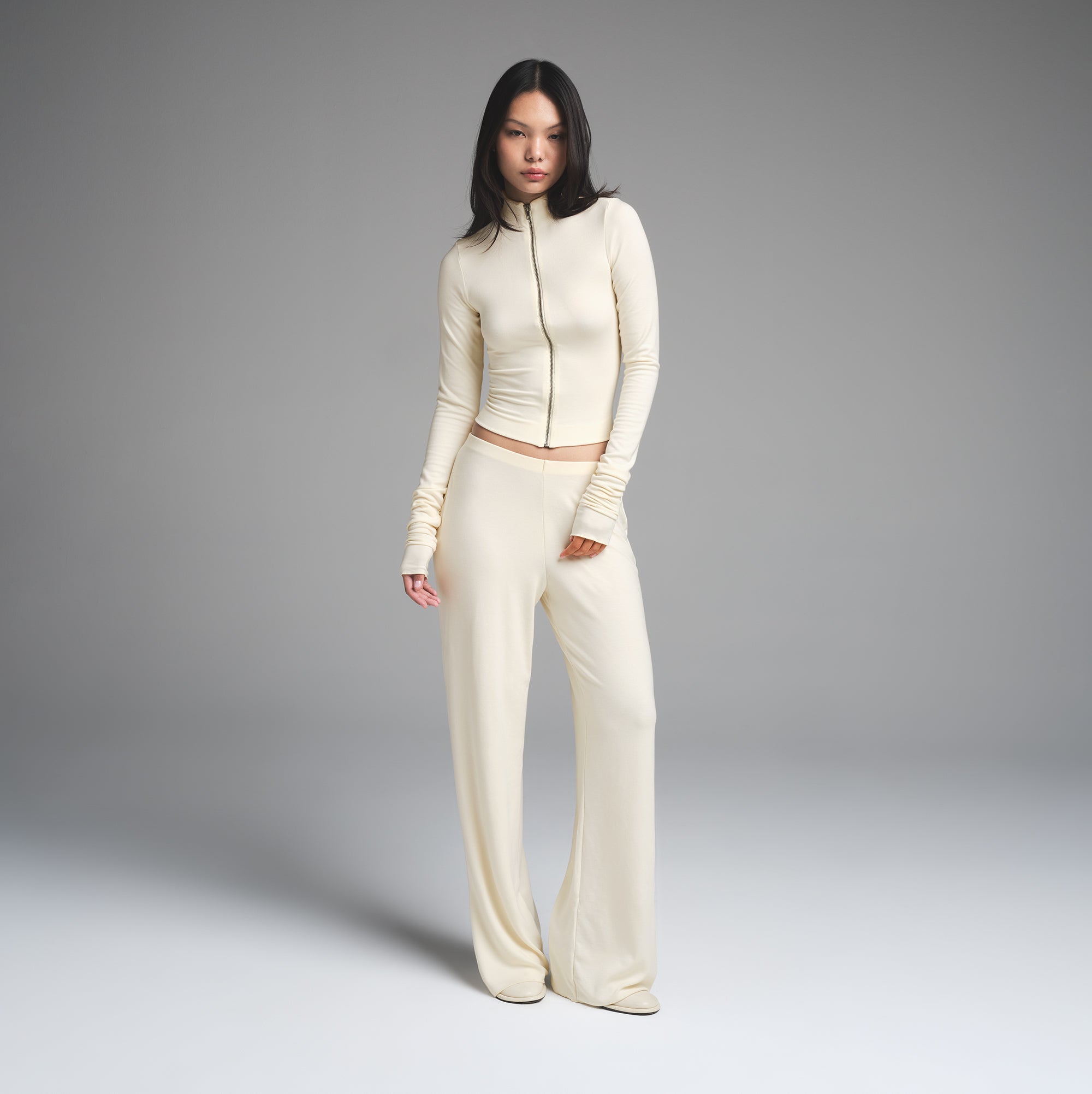 SKIMS CLOUD ZIP UP TOP | ECRU