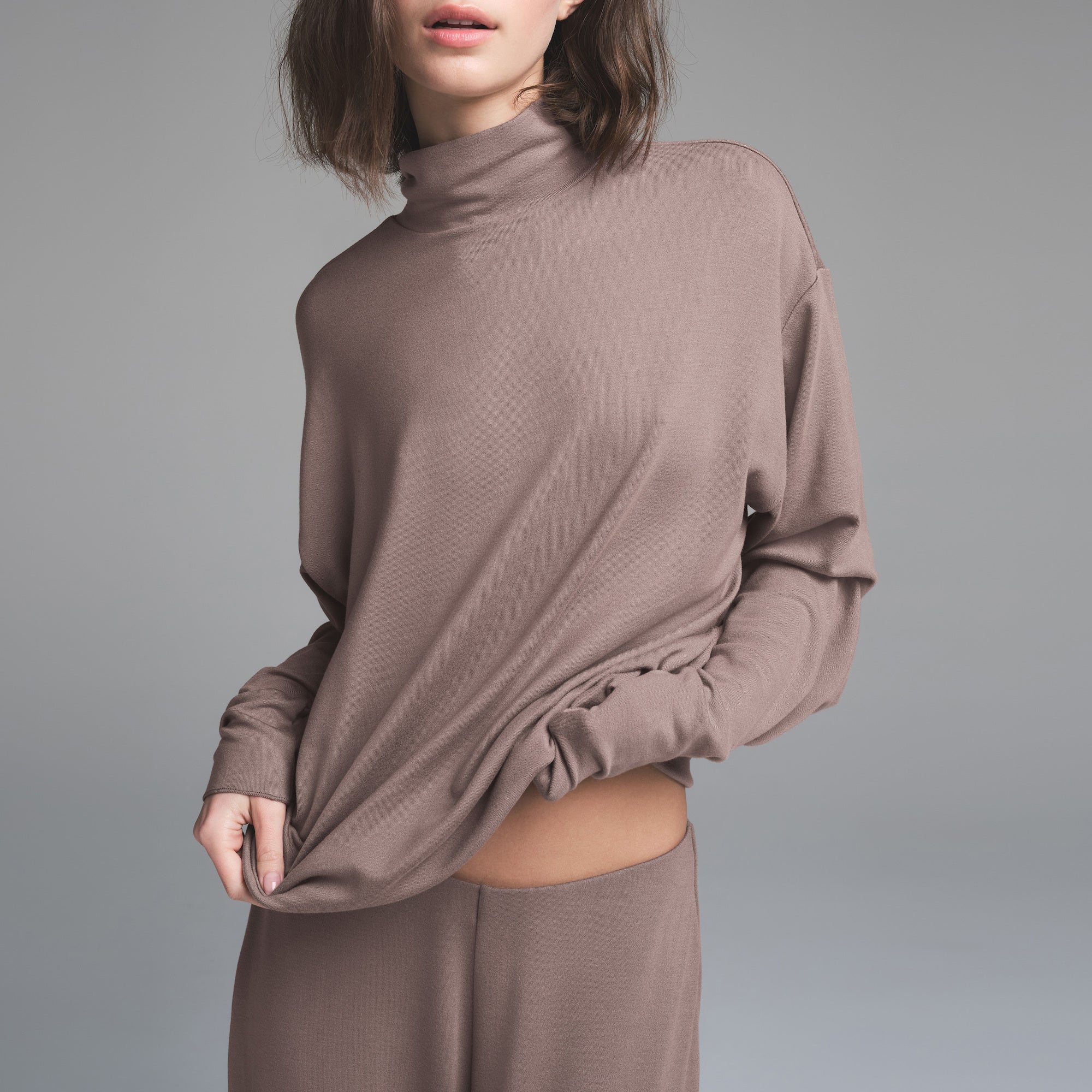 SKIMS CLOUD LONG SLEEVE TURTLENECK | AMETHYST