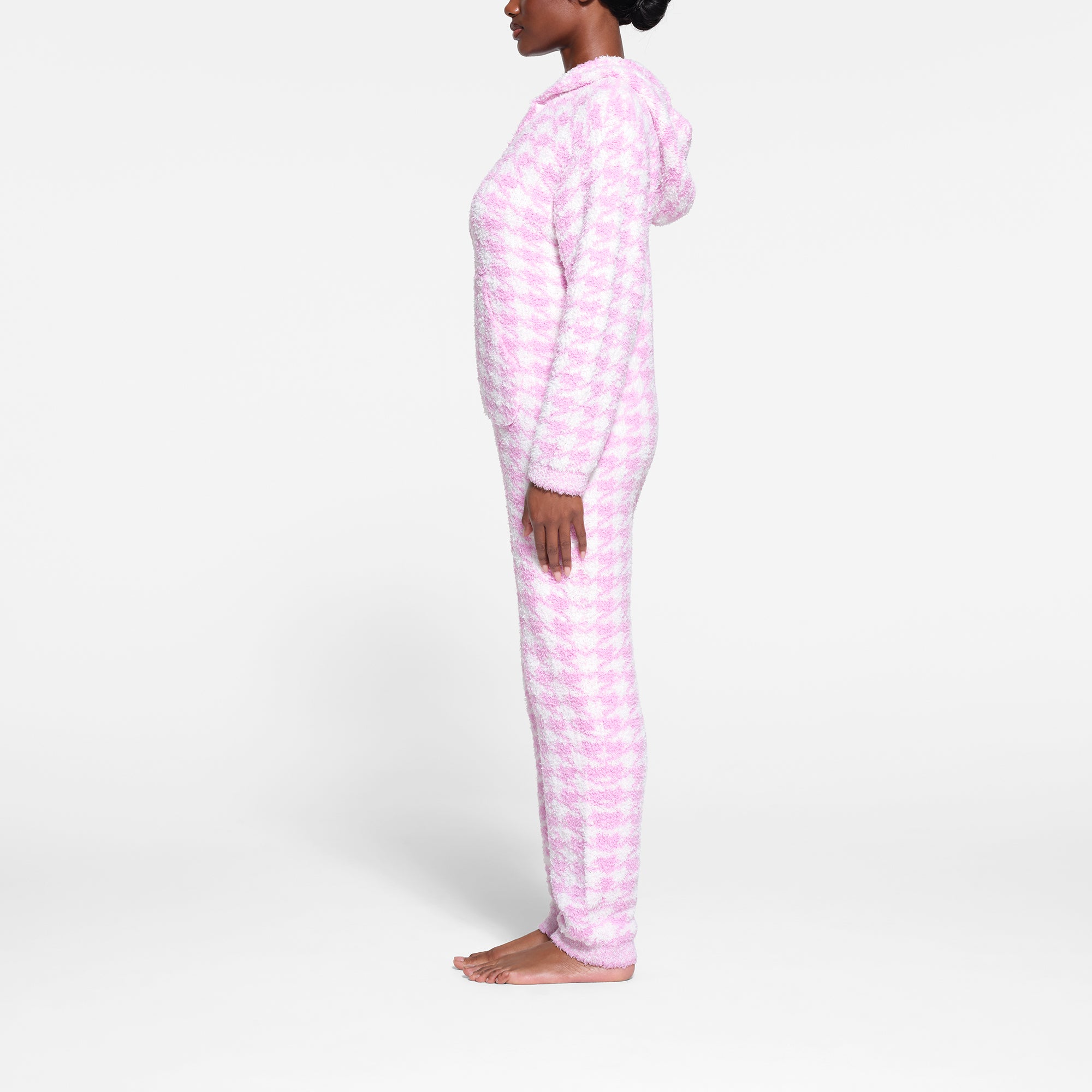 COZY KNIT UNISEX ONESIE | PETAL HOUNDSTOOTH - Image 2