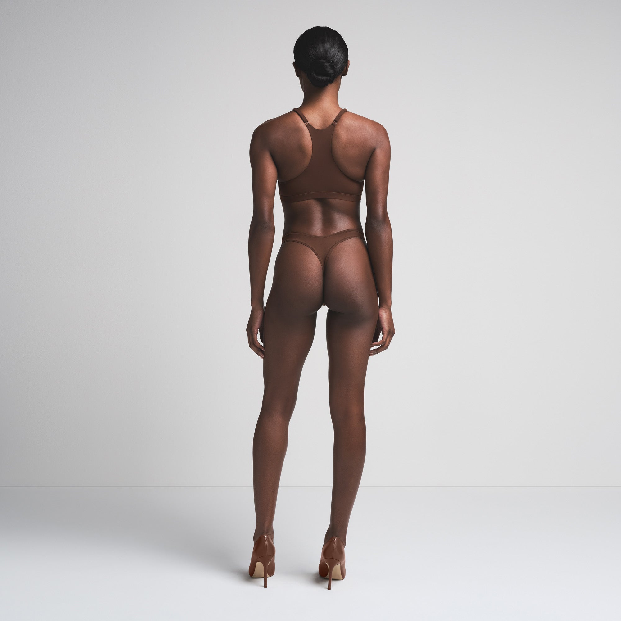 FITS EVERYBODY RACERBACK TRIANGLE BRALETTE | COCOA - Image 4