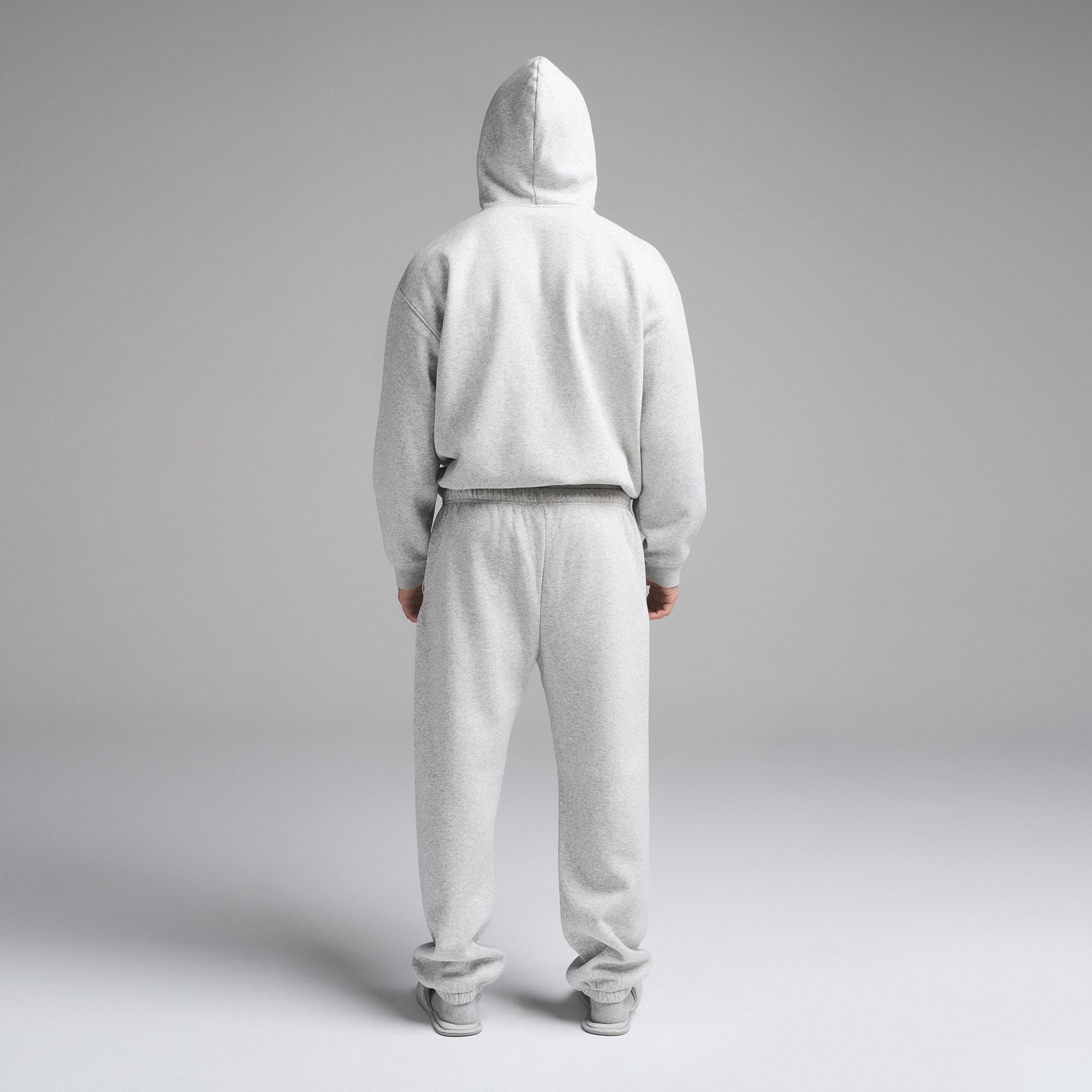 FLEECE LOUNGE MENS RELAXED HOODIE | LIGHT HEATHER GREY - Image 5