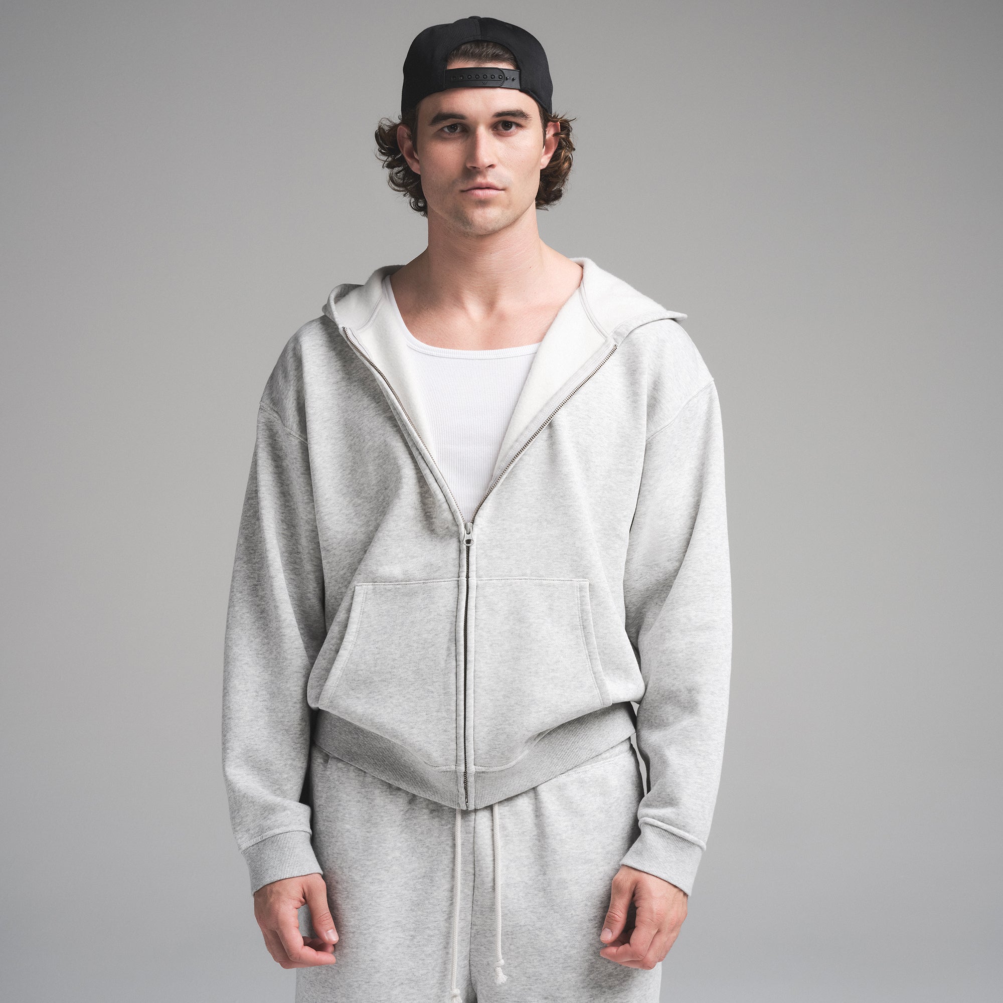 FLEECE LOUNGE MENS RELAXED ZIP UP HOODIE | LIGHT HEATHER GREY - Image 2