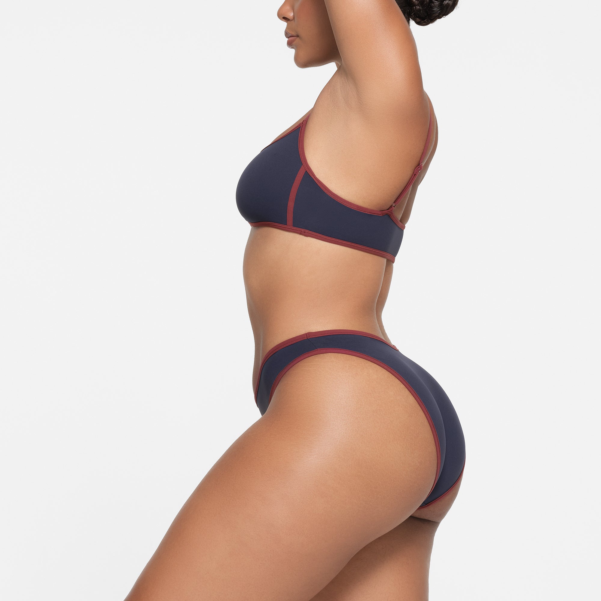FITS EVERYBODY CONTRAST TRIM HIGH LEG BIKINI | NAVY - Image 2