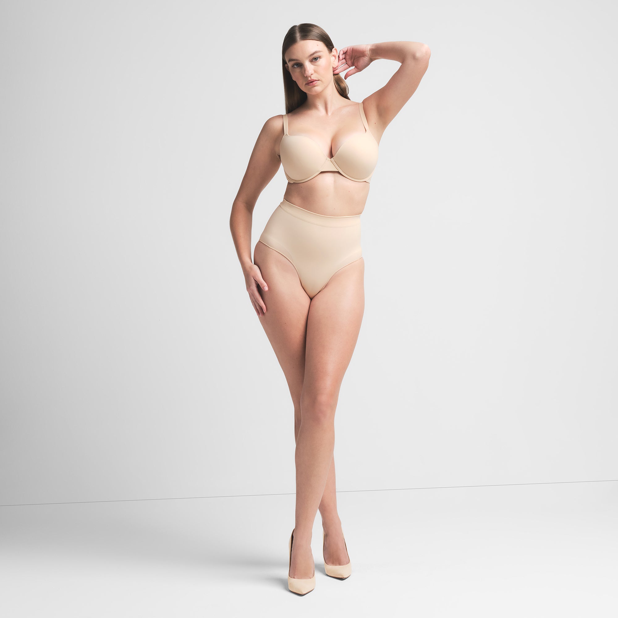 SEAMLESS SCULPT MID WAIST BRIEF | SAND - Image 2