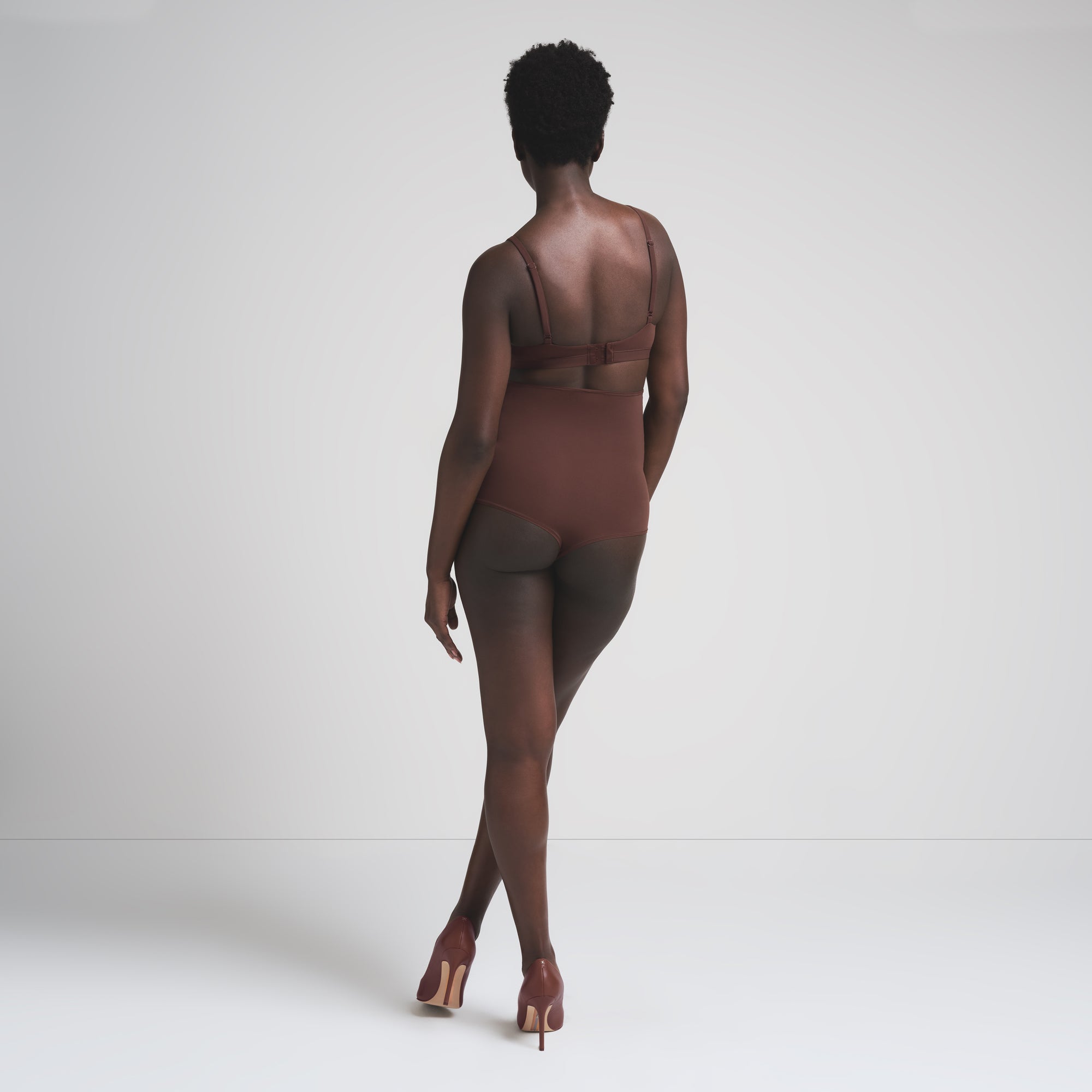 FITS EVERYBODY MATERNITY HIGH-WAISTED BRIEF | COCOA - Image 3