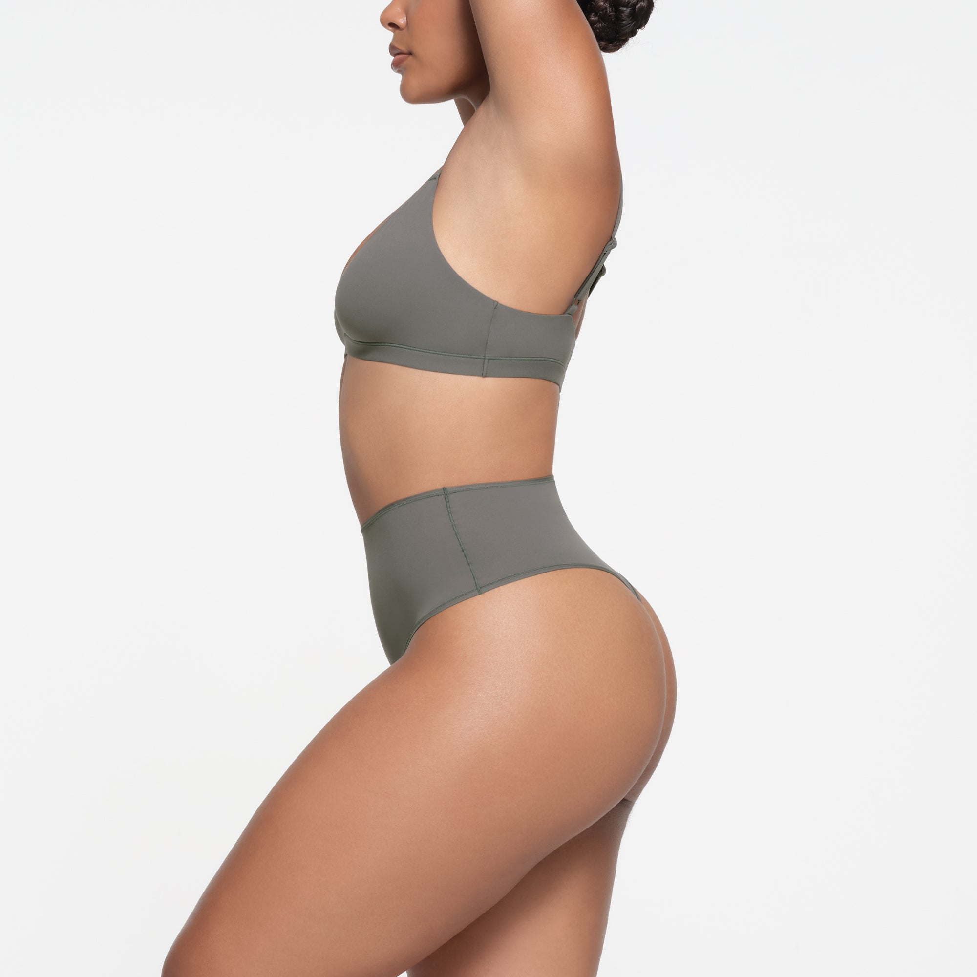 FITS EVERYBODY HIGH-WAISTED THONG | GUNMETAL - Image 2