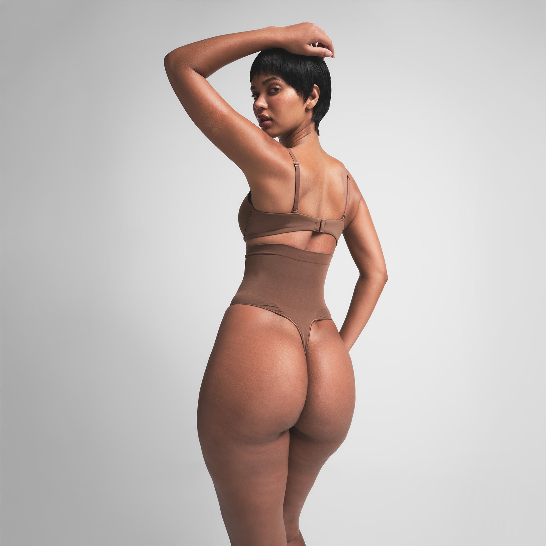 SEAMLESS SCULPT HIGH-WAISTED THONG | JASPER - Image 3
