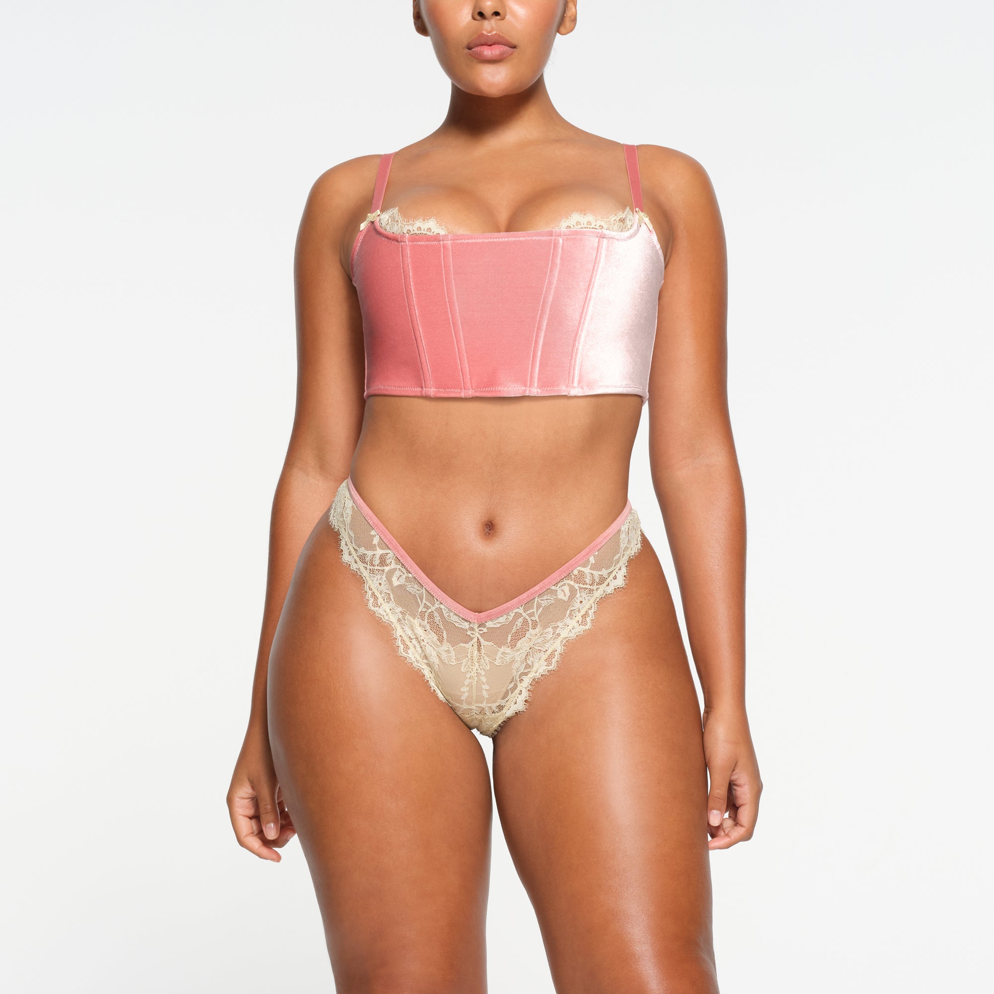 VELVET LACE DIPPED THONG | TERRACOTTA