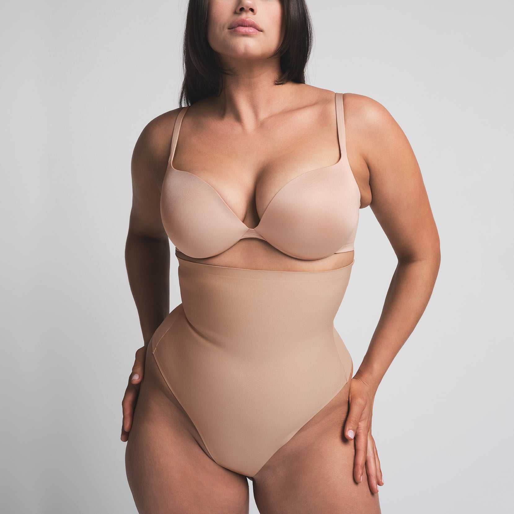 SKIMS BODY CORE SCULPT HIGH-WAISTED THONG | CLAY - Image 3