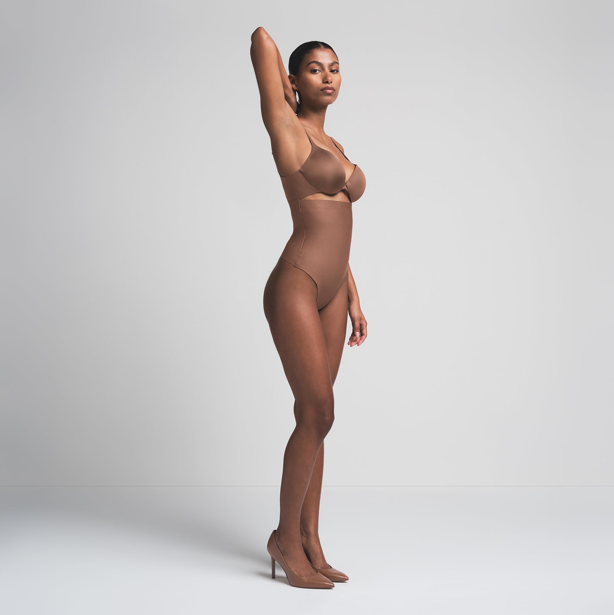 SKIMS BODY CORE SCULPT HIGH-WAISTED THONG | JASPER - Image 4