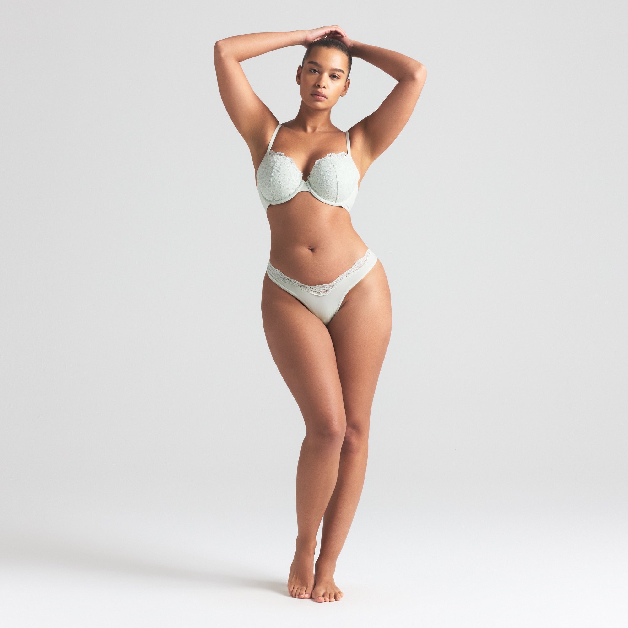 FITS EVERYBODY LACE DIPPED THONG | SPEARMINT - Image 2