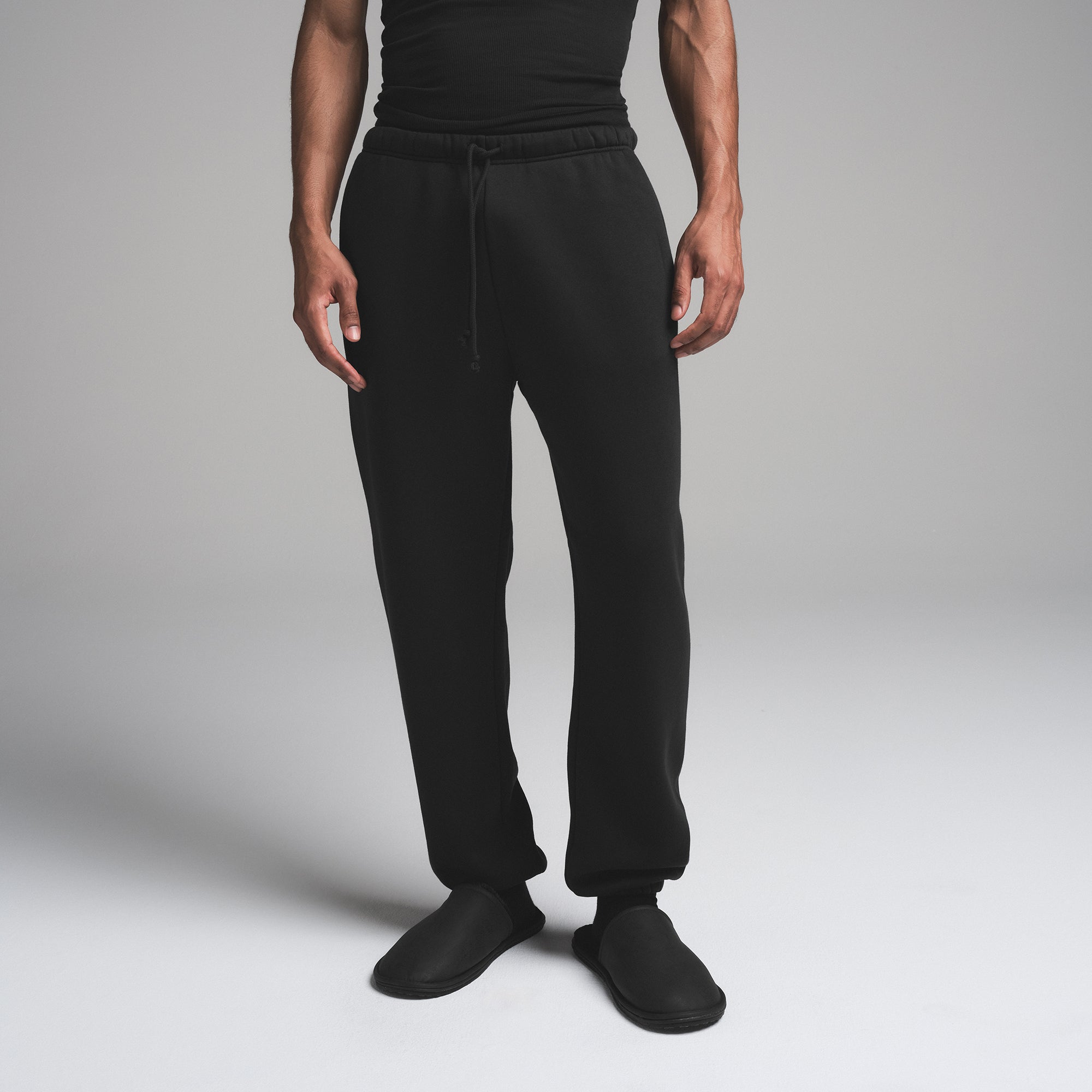 FLEECE LOUNGE MENS RELAXED JOGGER | WASHED ONYX - Image 2