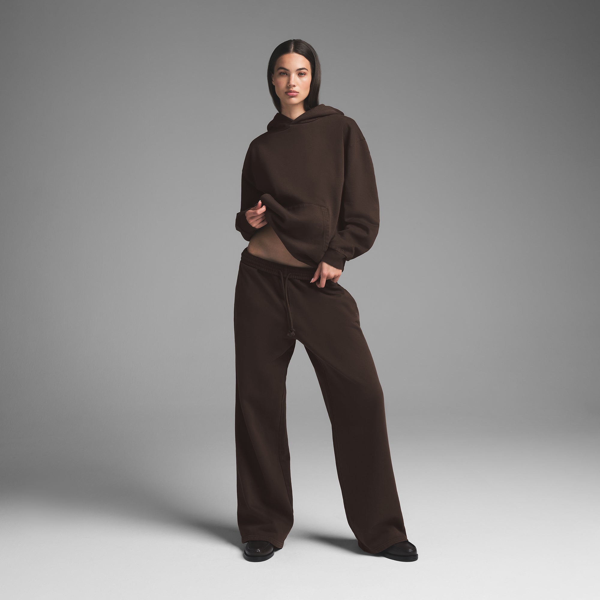 BOYFRIEND FLEECE STRAIGHT LEG PANT | ESPRESSO - Image 3