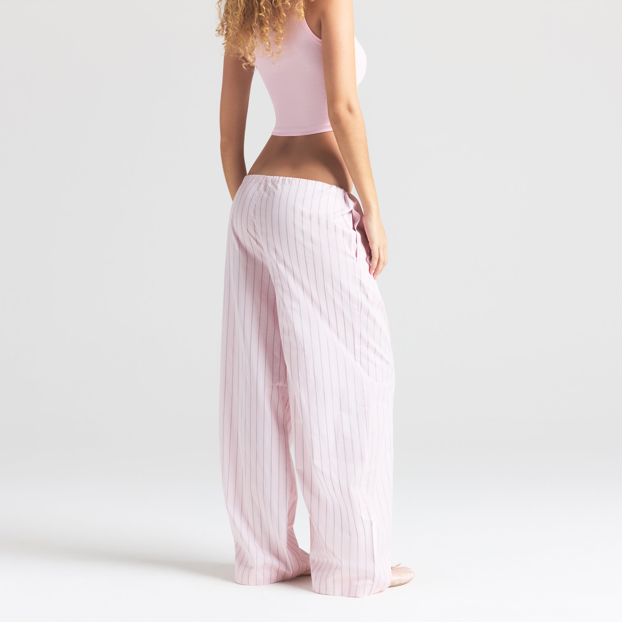 COTTON POPLIN STRAIGHT LEG PANT | PALE PINK PENCIL STRIPE - Image 4