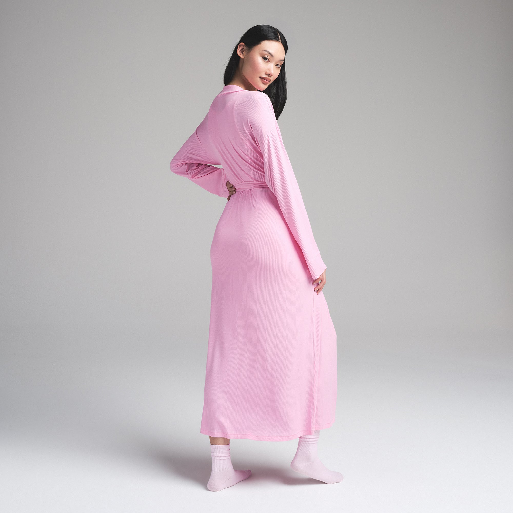 SOFT LOUNGE LONG ROBE | BUBBLE GUM - Image 3