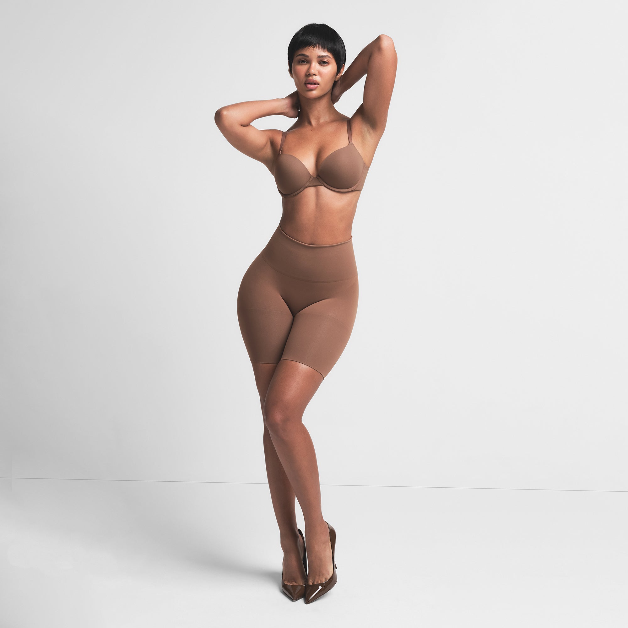 SEAMLESS SCULPT BUTT LIFTING SHORT | JASPER
