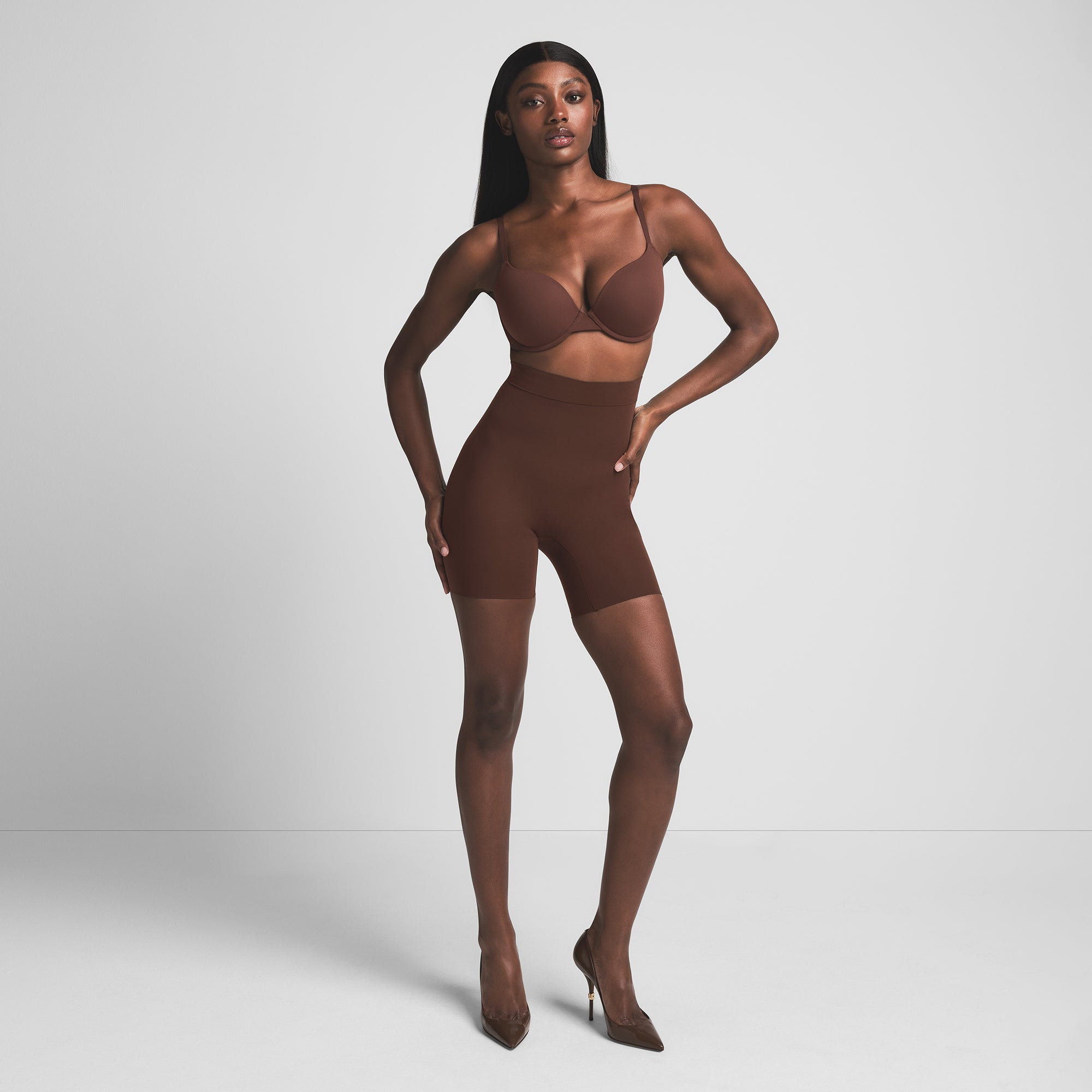 SHEER SEAMLESS HIGH-WAISTED MID THIGH SHORT | COCOA - Image 4