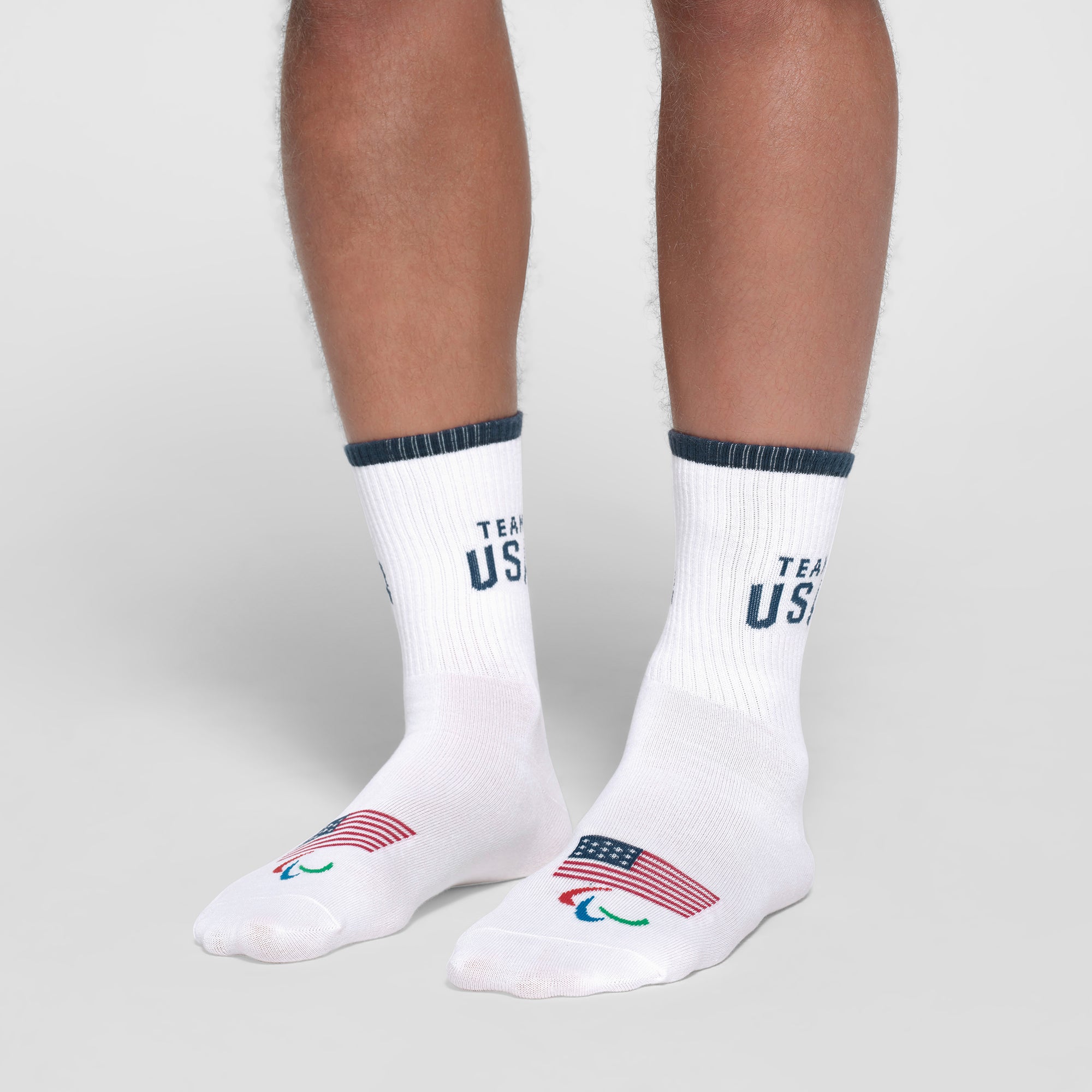 SKIMS FOR TEAM USA MENS PARALYMPIC RIBBED CREW SOCK | WHITE - Image 3