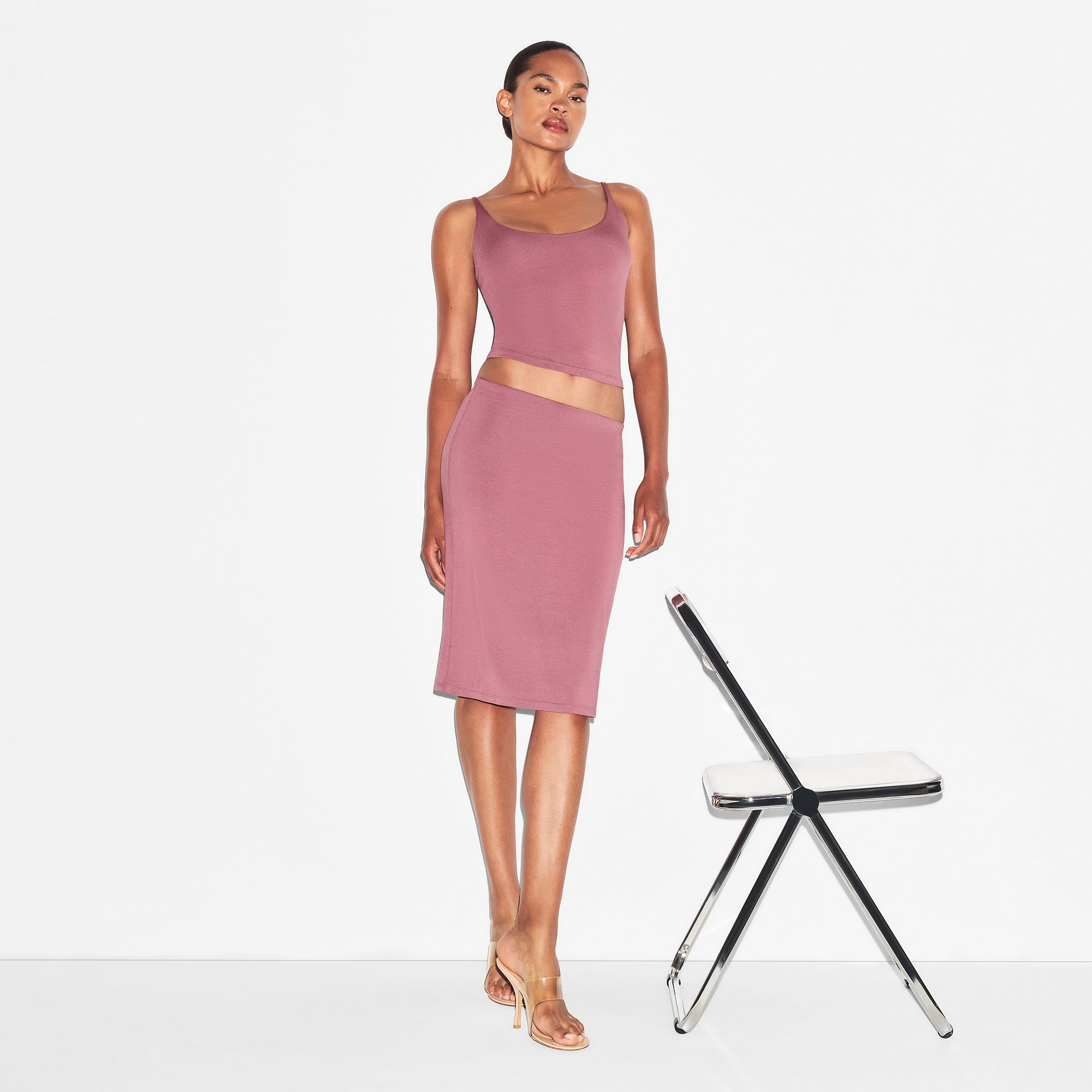 SMOOTH LAYERS MIDI SKIRT | REDWOOD - Image 3
