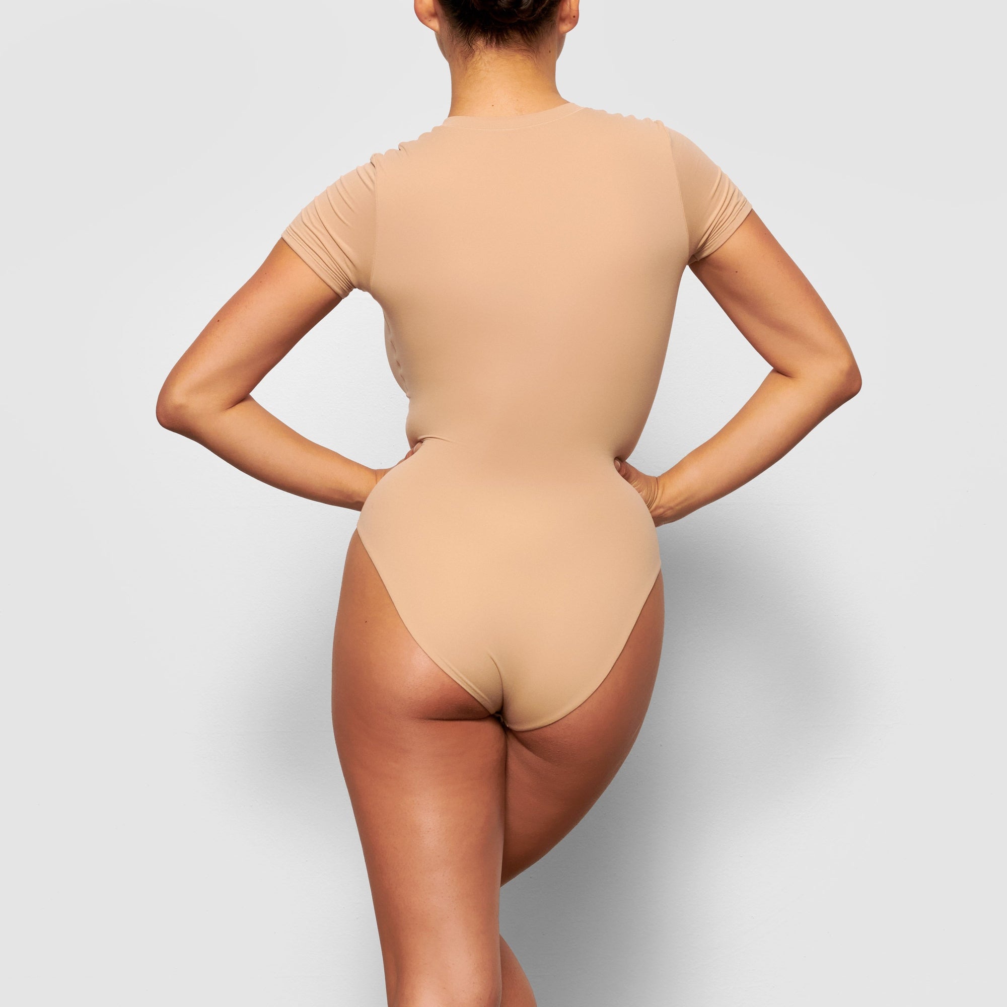 FITS EVERYBODY T-SHIRT BODYSUIT | CLAY - Image 3