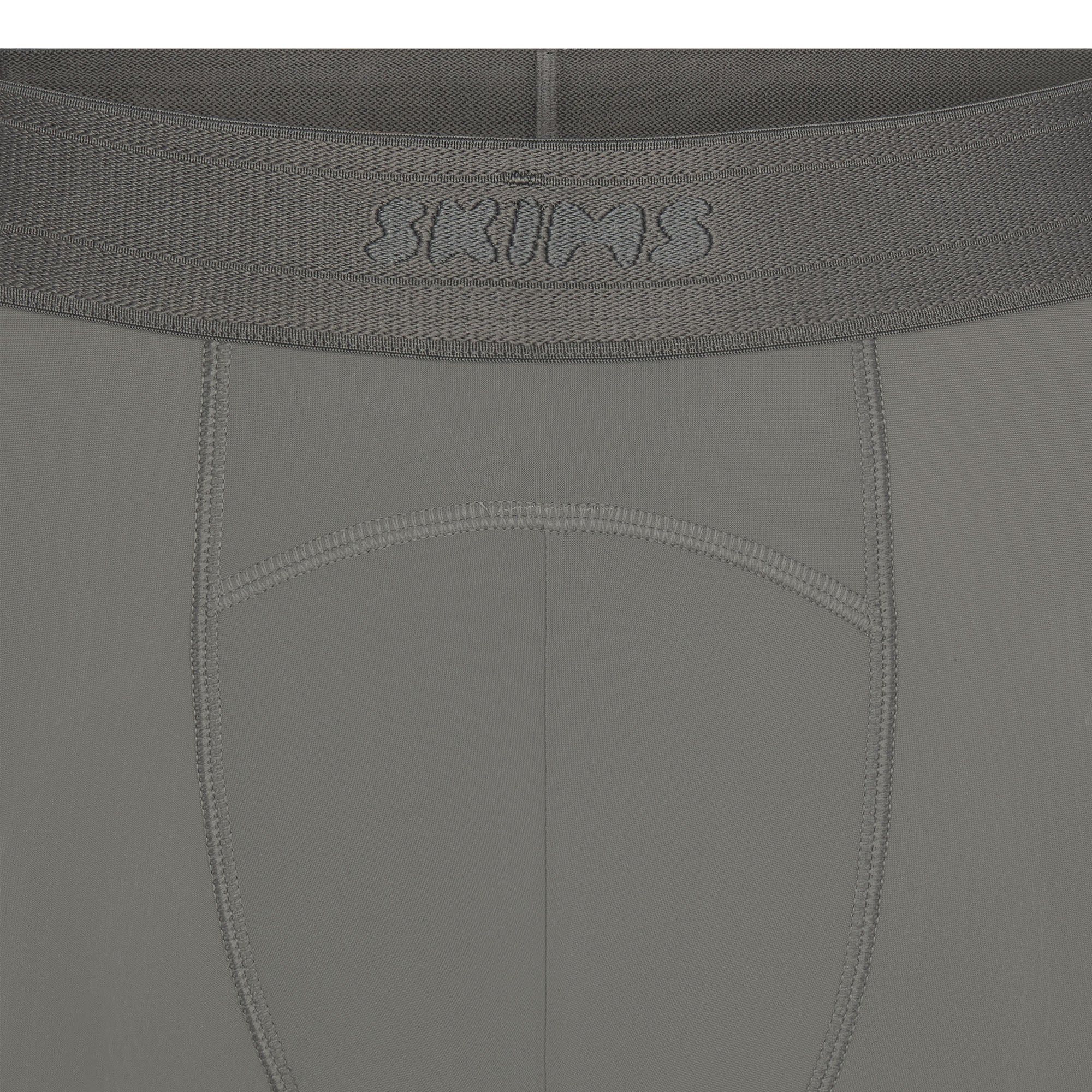 SKIMS SPORT MENS 7" BOXER BRIEF | GUNMETAL - Image 5