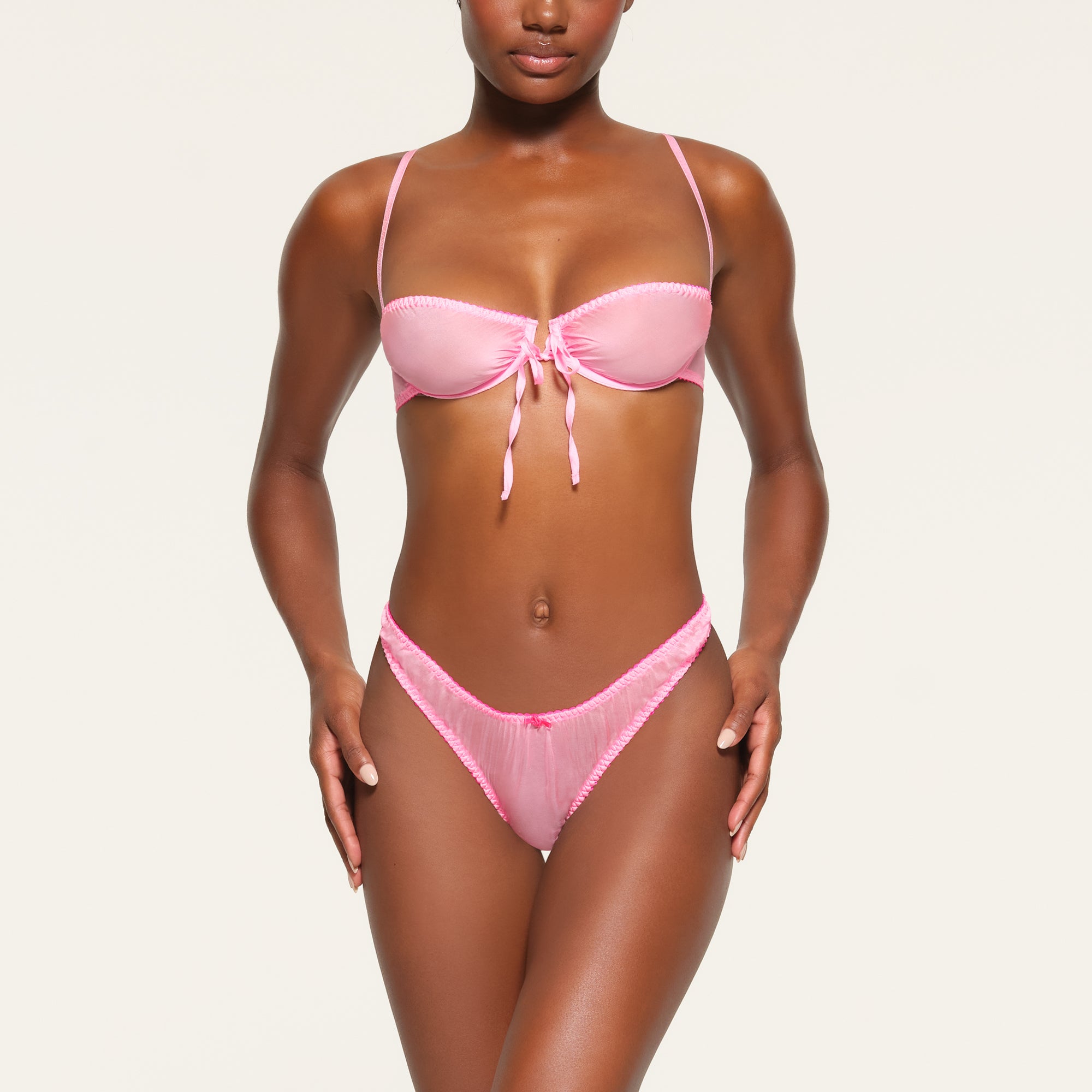 SKIMS ROMANCE BALCONETTE BRA | BUBBLE GUM