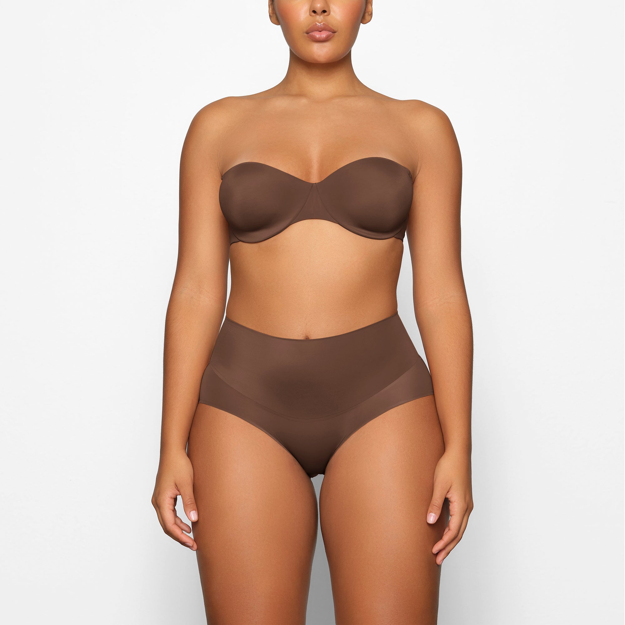 SMOOTHING INTIMATES UNLINED STRAPLESS BRA | JASPER