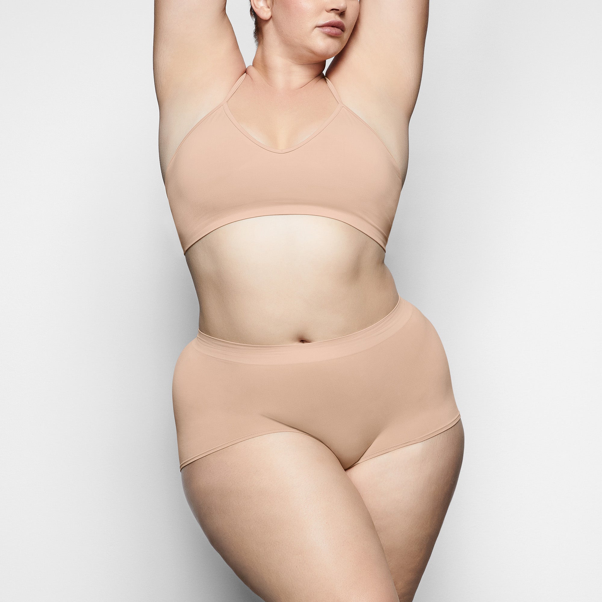 SOFT SMOOTHING SEAMLESS BRALETTE | CLAY