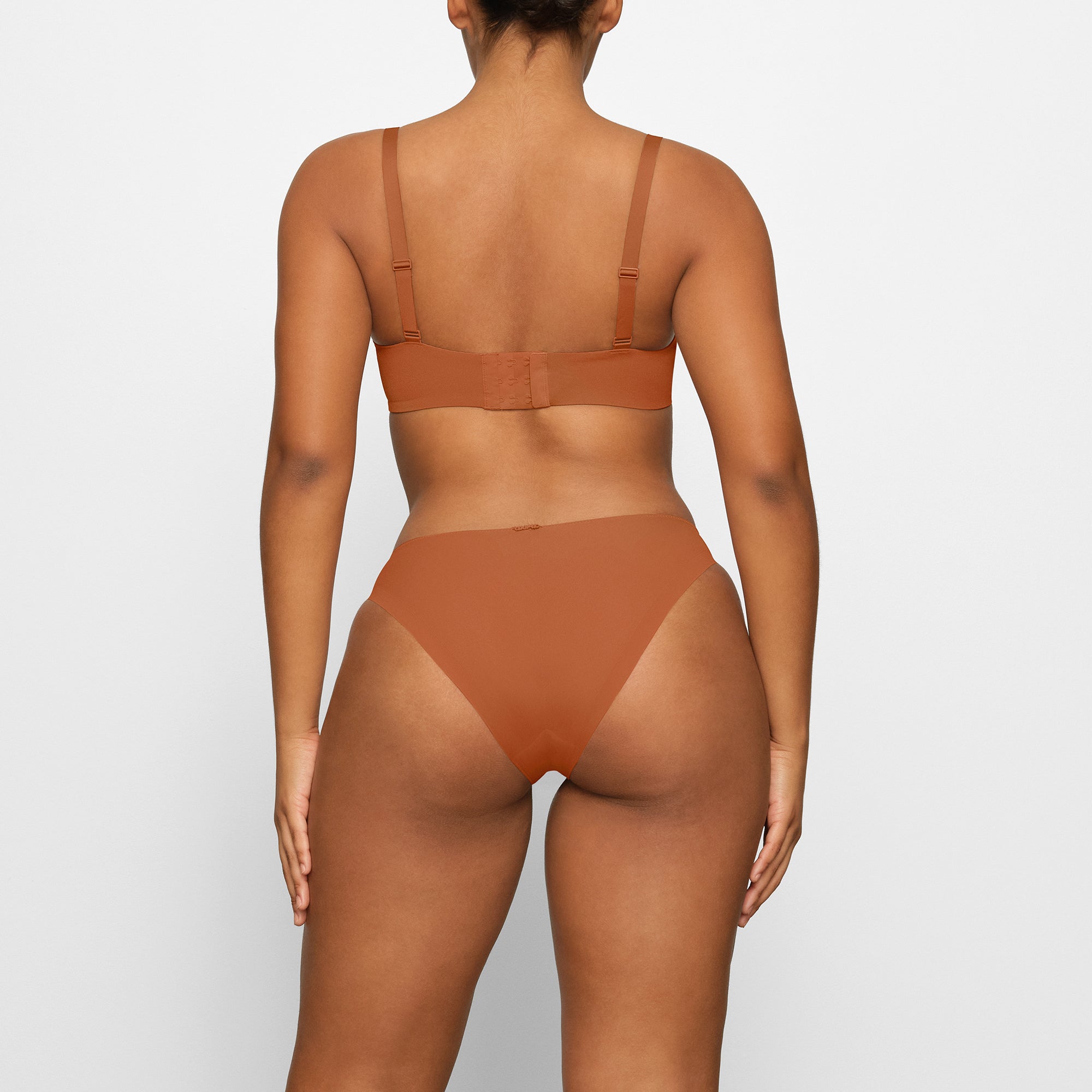 NO SHOW UNLINED BALCONETTE BRA | BRONZE - Image 3