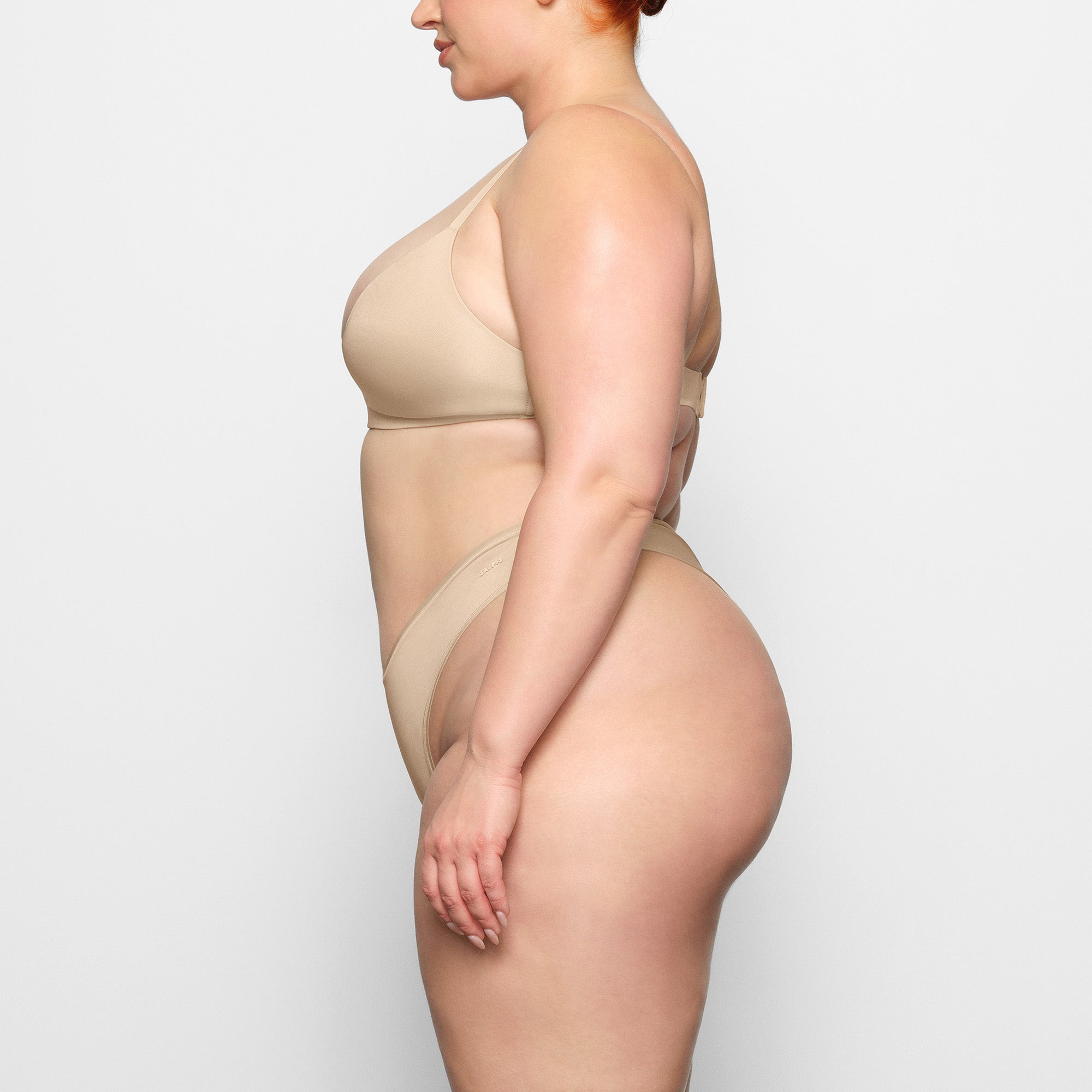 WIRELESS FORM T-SHIRT DEMI BRA | SAND - Image 2