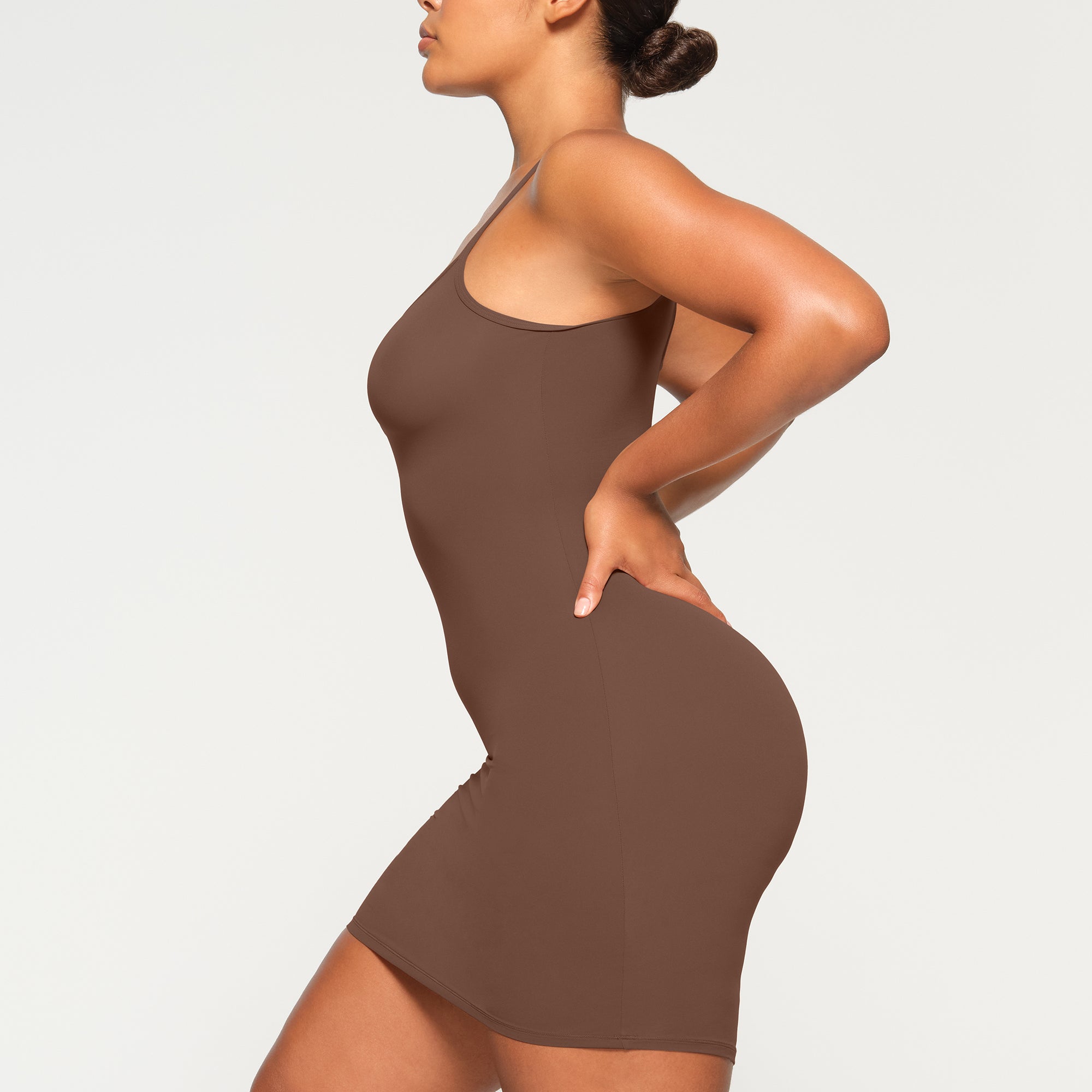 FITS EVERYBODY SLIP DRESS | JASPER - Image 2