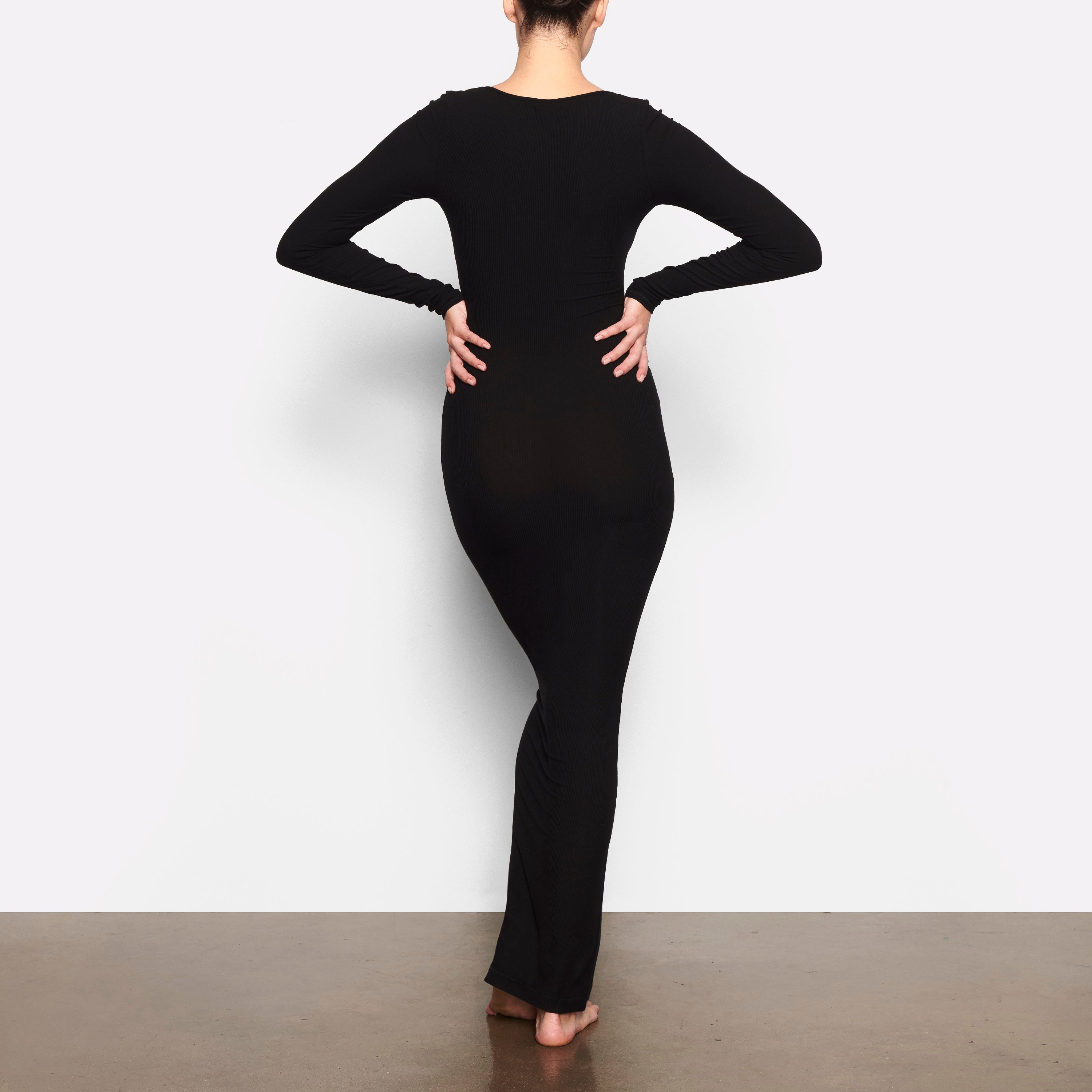 SOFT LOUNGE LONG SLEEVE DRESS | ONYX - Image 3