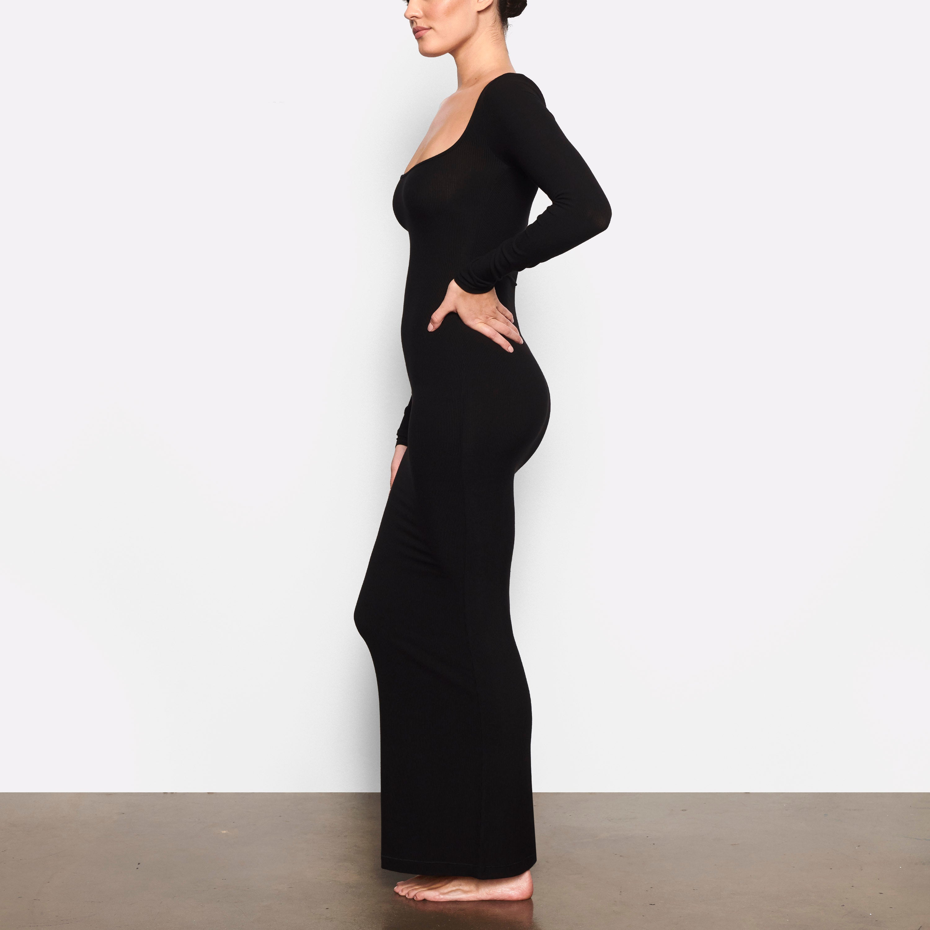 SOFT LOUNGE LONG SLEEVE DRESS | ONYX - Image 2