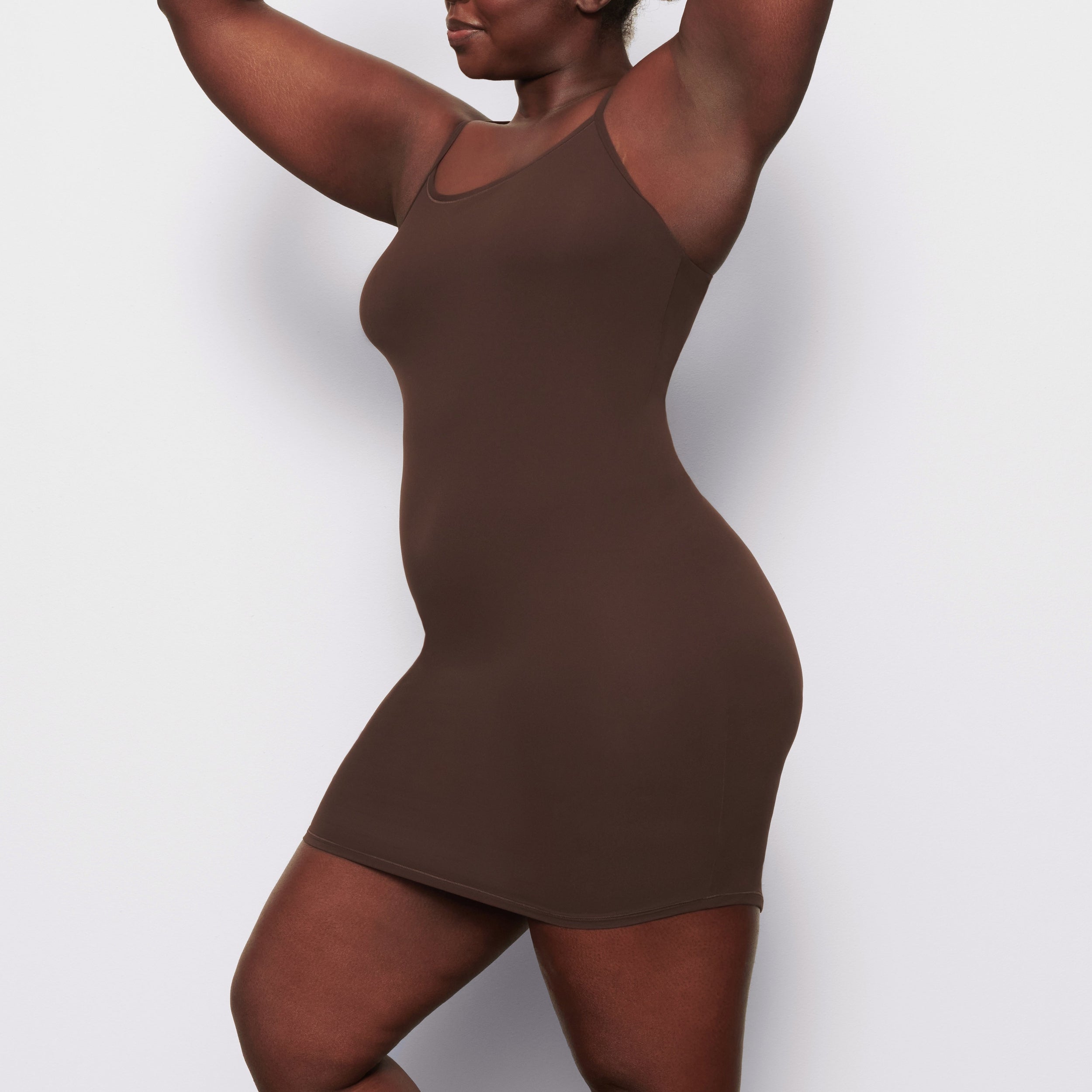 FITS EVERYBODY SLIP DRESS | COCOA - Image 2