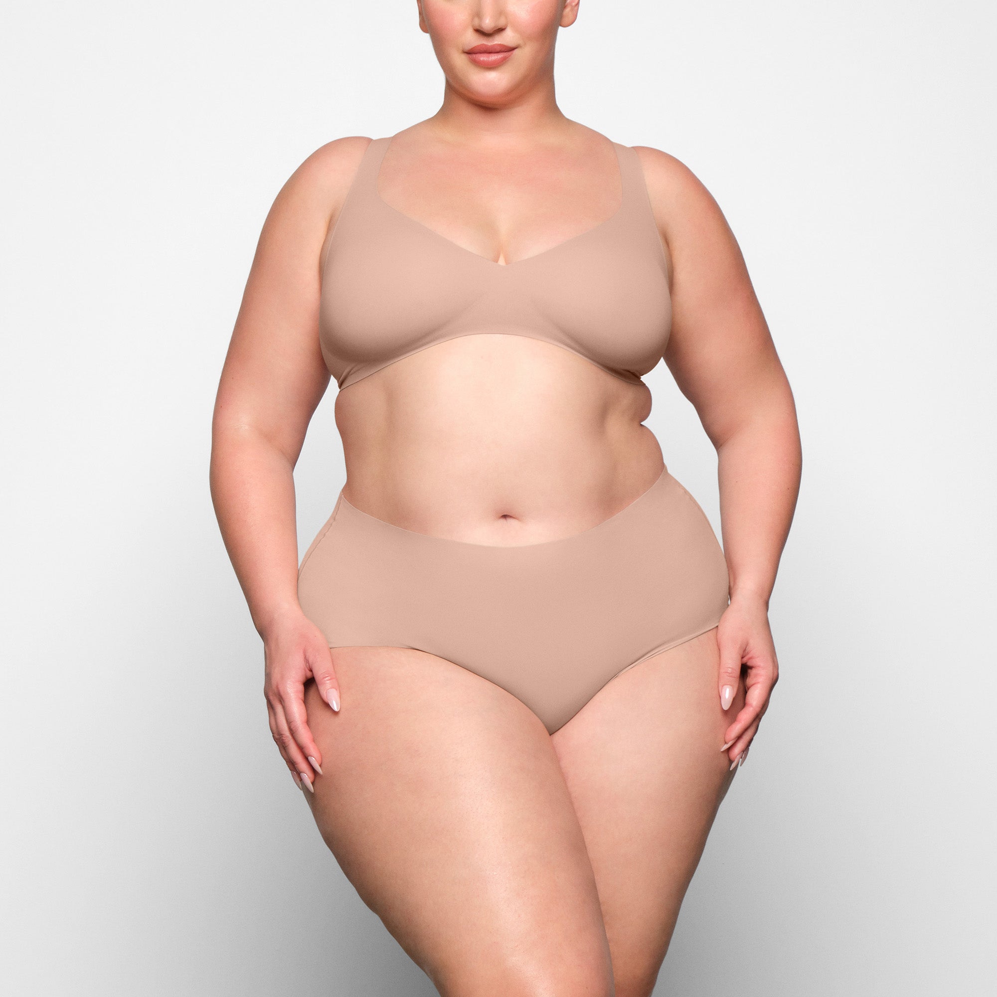 NAKED BOY SHORT | MICA