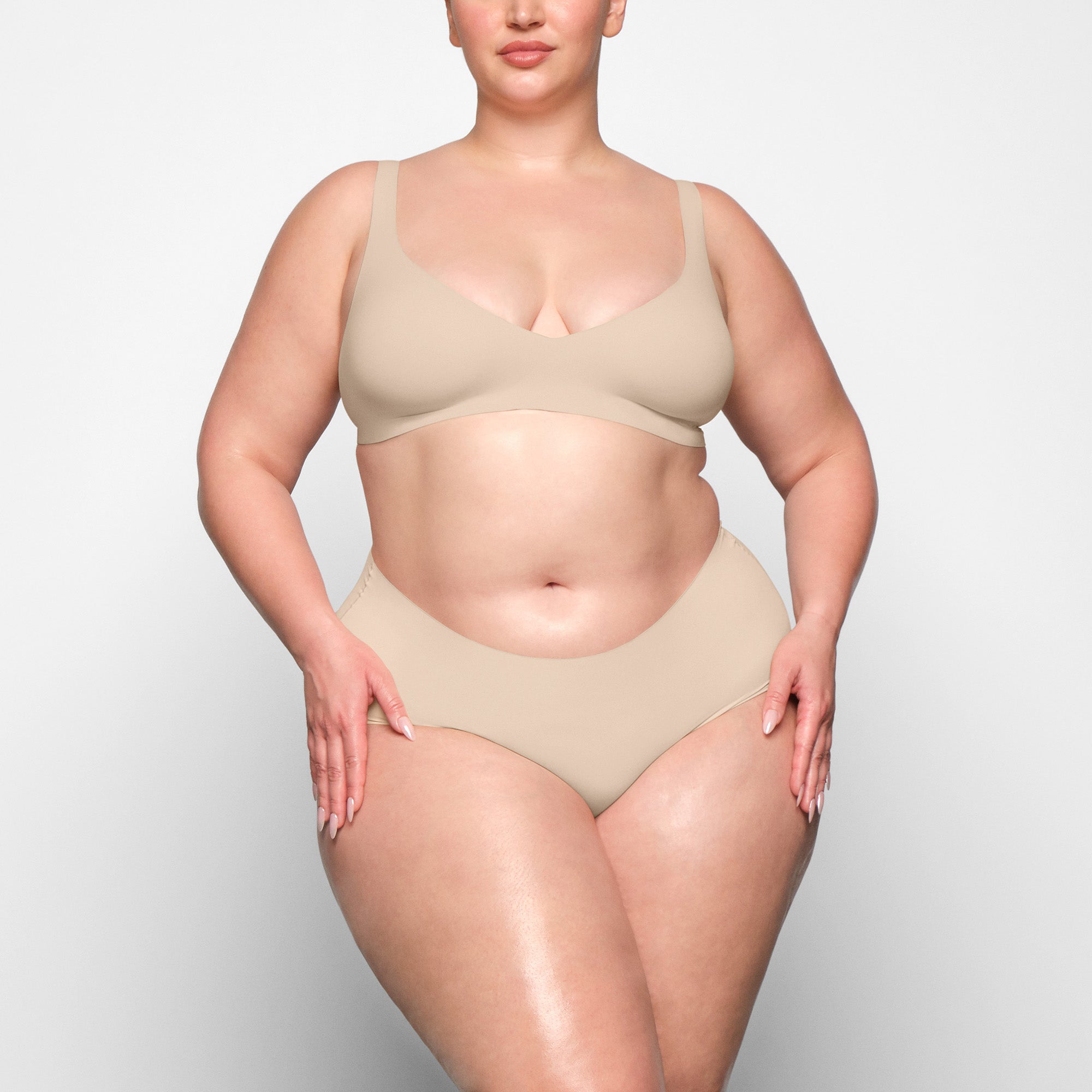 NAKED BOY SHORT | SAND