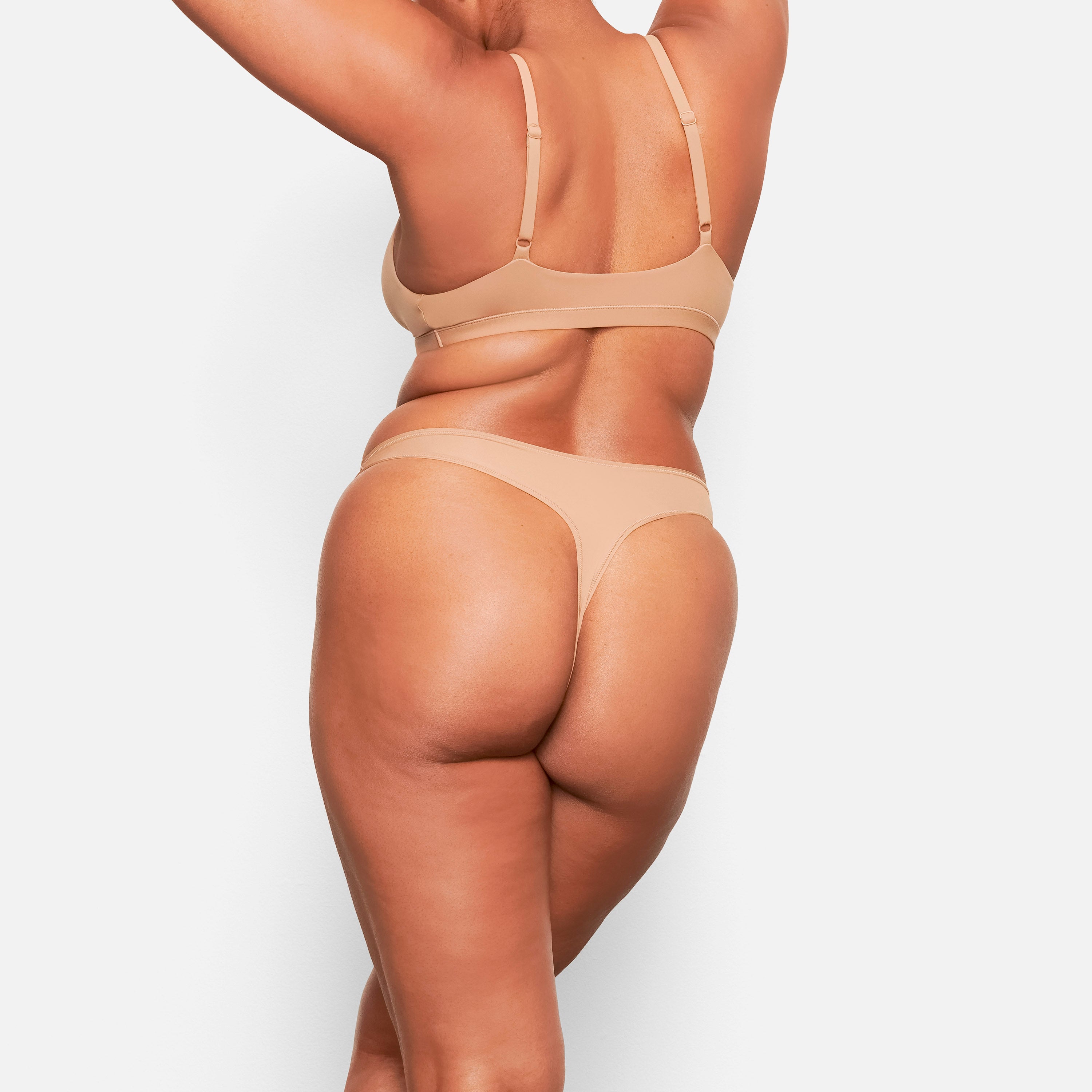 FITS EVERYBODY DIPPED FRONT THONG | SIENNA - Image 3