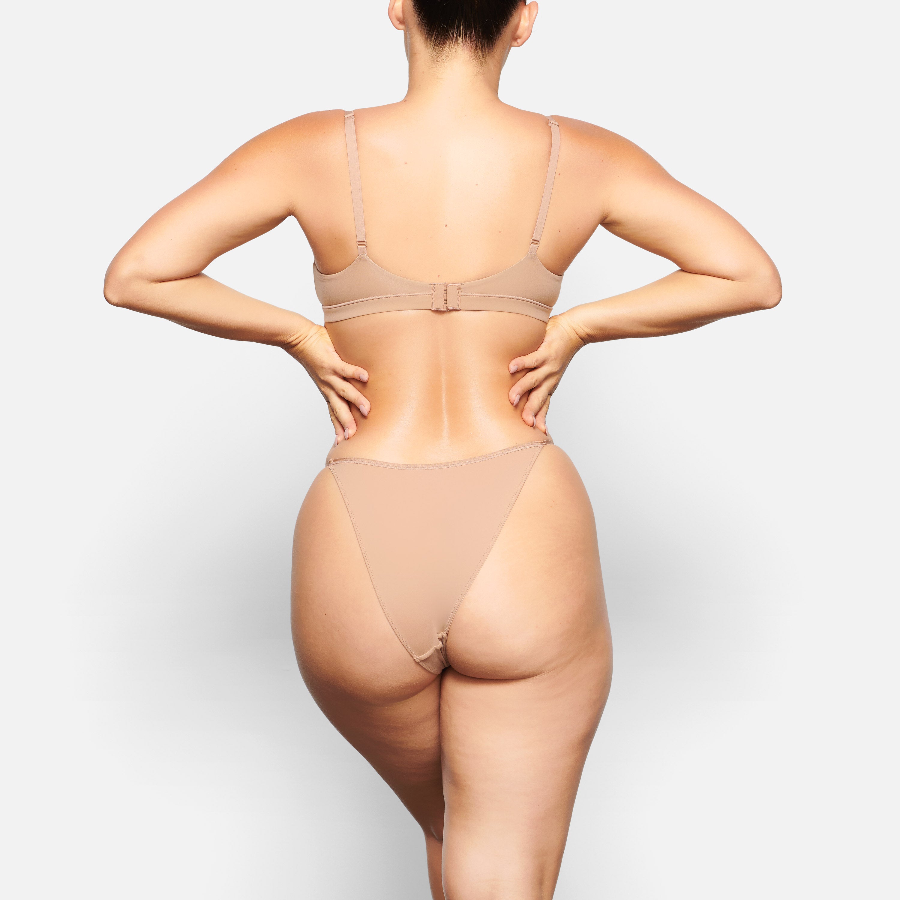 FITS EVERYBODY STRING BIKINI | SIENNA - Image 3