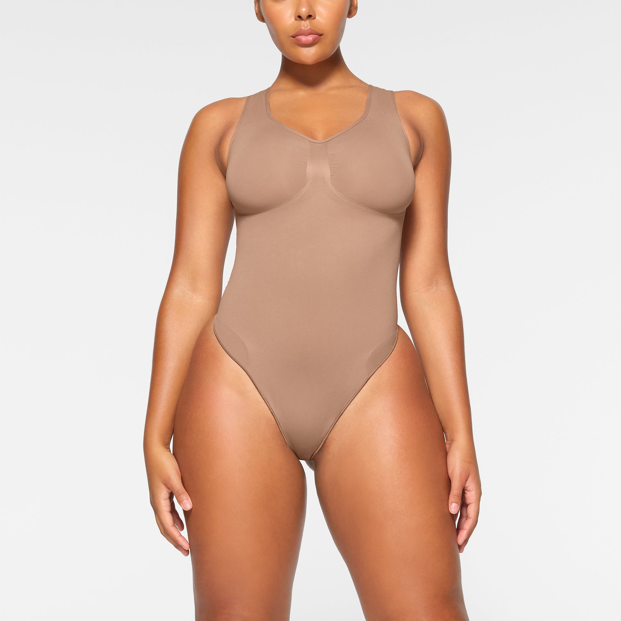 SEAMLESS SCULPT SCOOP NECK THONG BODYSUIT | SIENNA