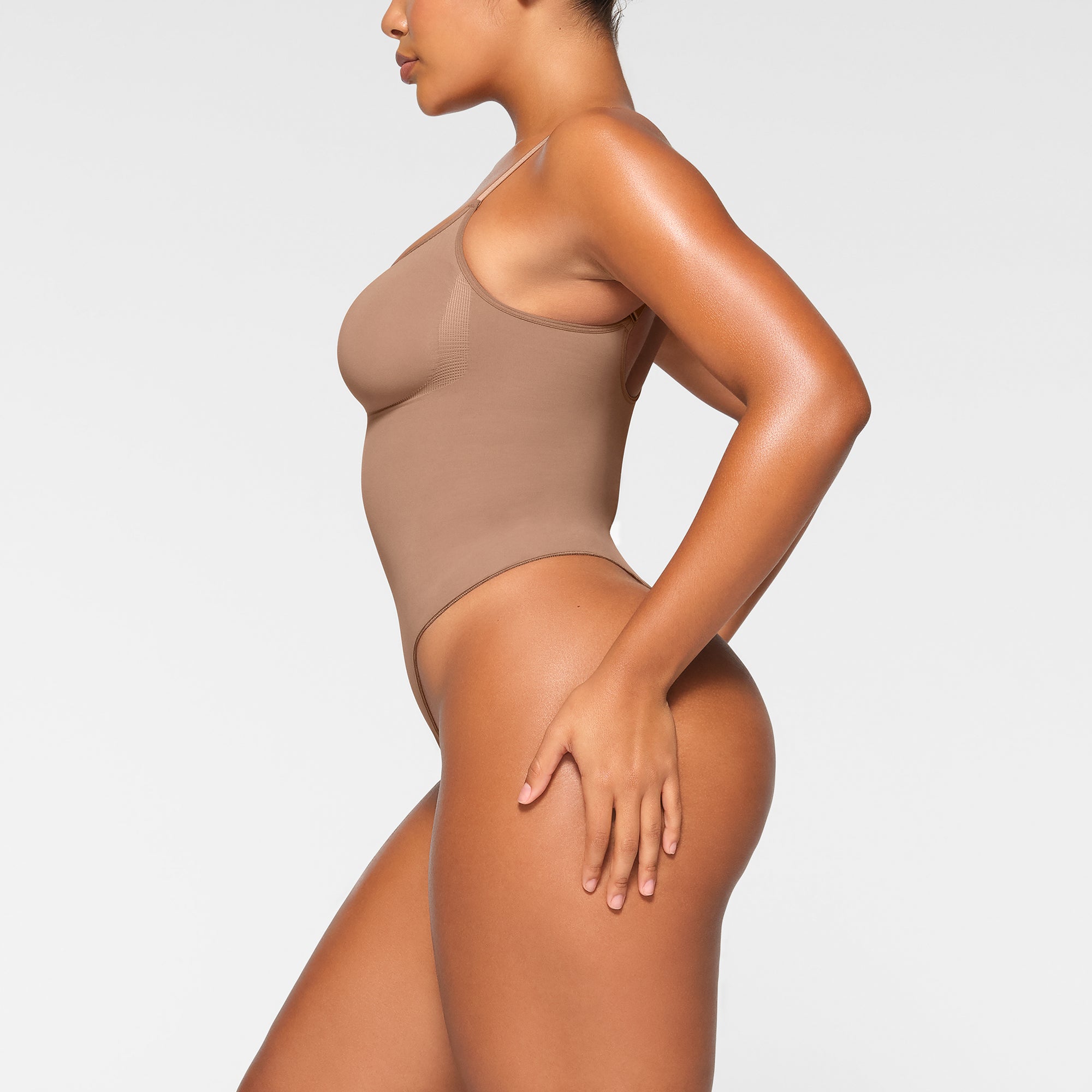 SEAMLESS SCULPT THONG BODYSUIT | SIENNA - Image 2