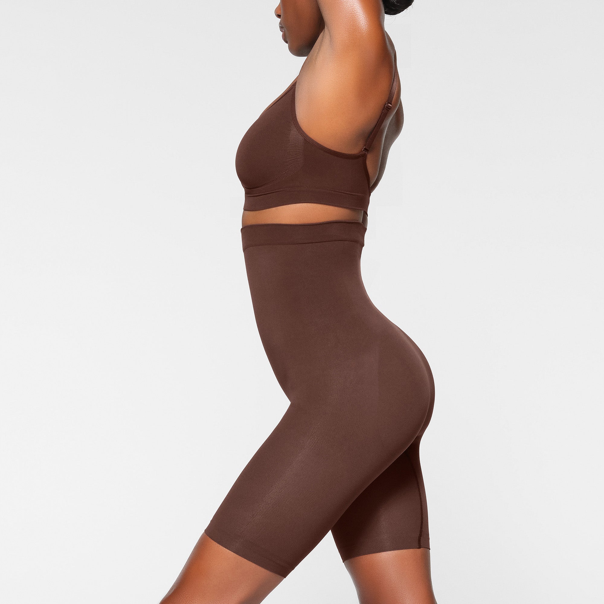 SEAMLESS SCULPT HIGH-WAISTED ABOVE THE KNEE SHORT | COCOA - Image 2
