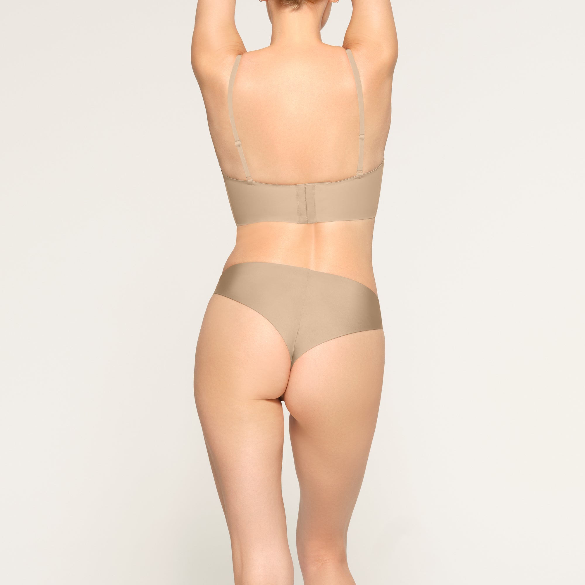 DEEP PLUNGE SHAPEWEAR BRA | CLAY - Image 3
