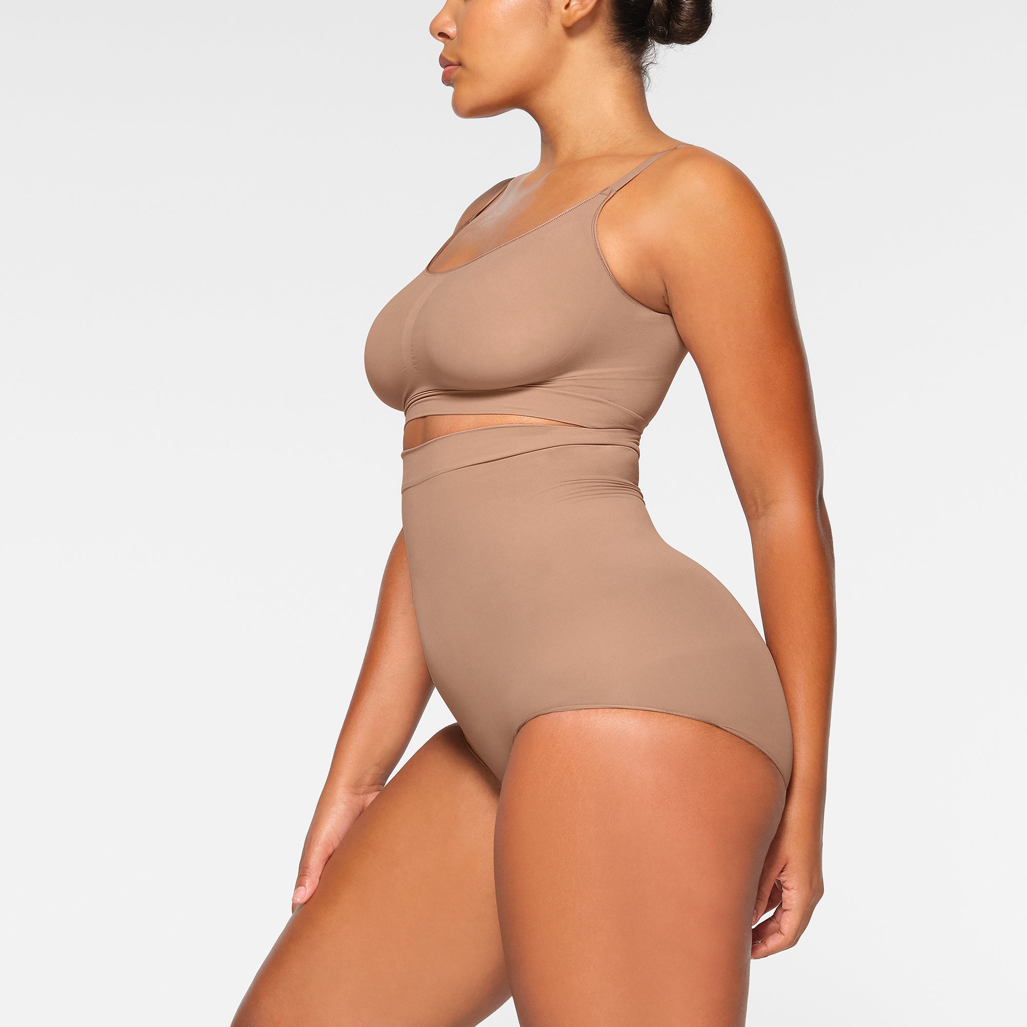 SHEER SEAMLESS BRALETTE | SIENNA - Image 2