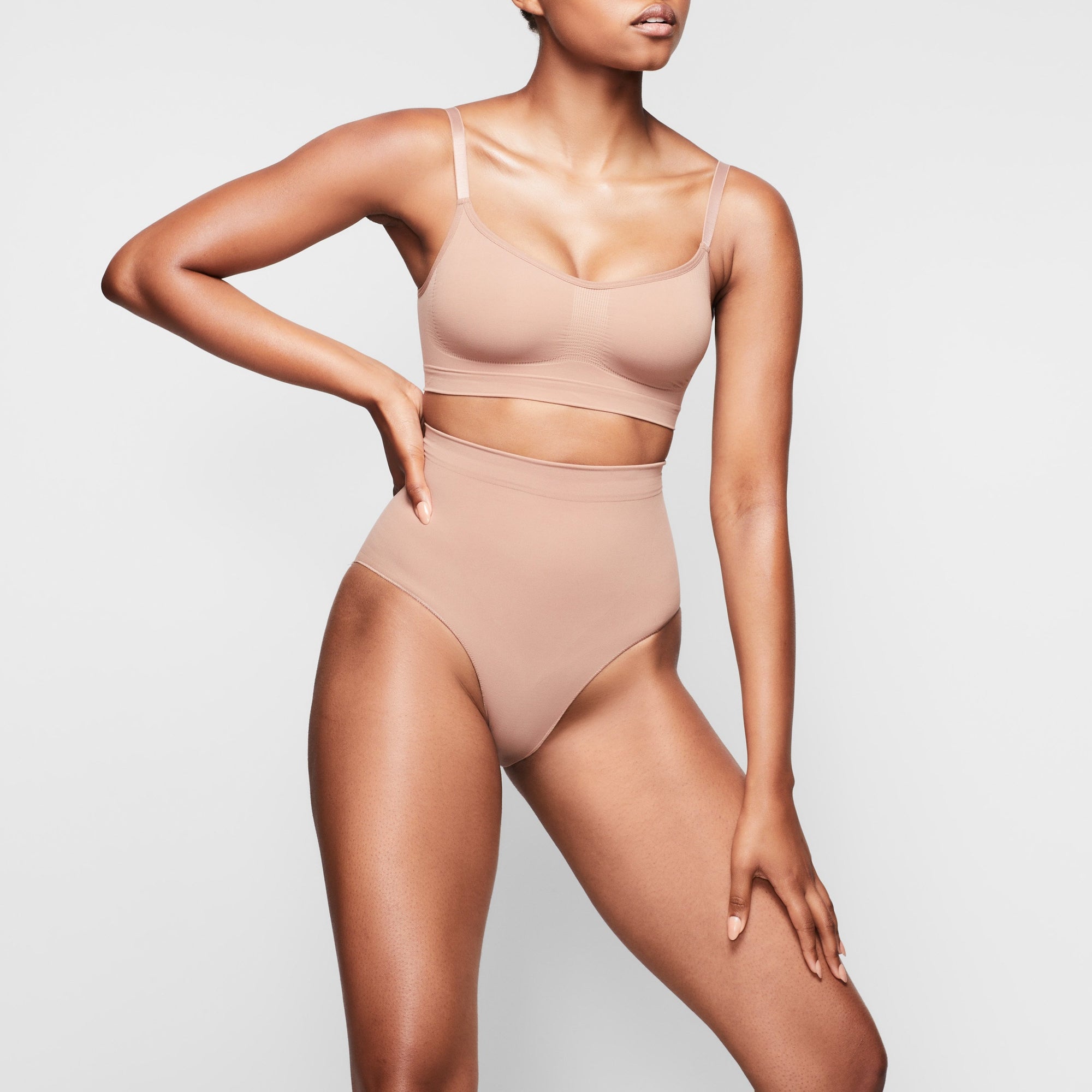SEAMLESS SCULPT MID WAIST BRIEF | SIENNA