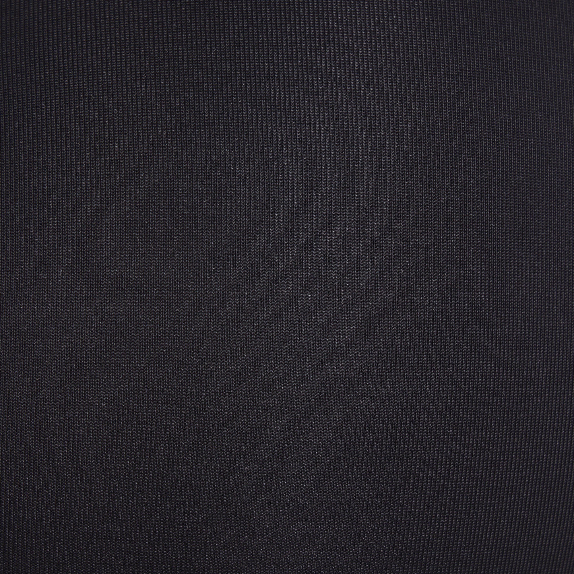 SKIMS ULTIMATE STRAPLESS PUSH-UP BRA | ONYX - Image 4