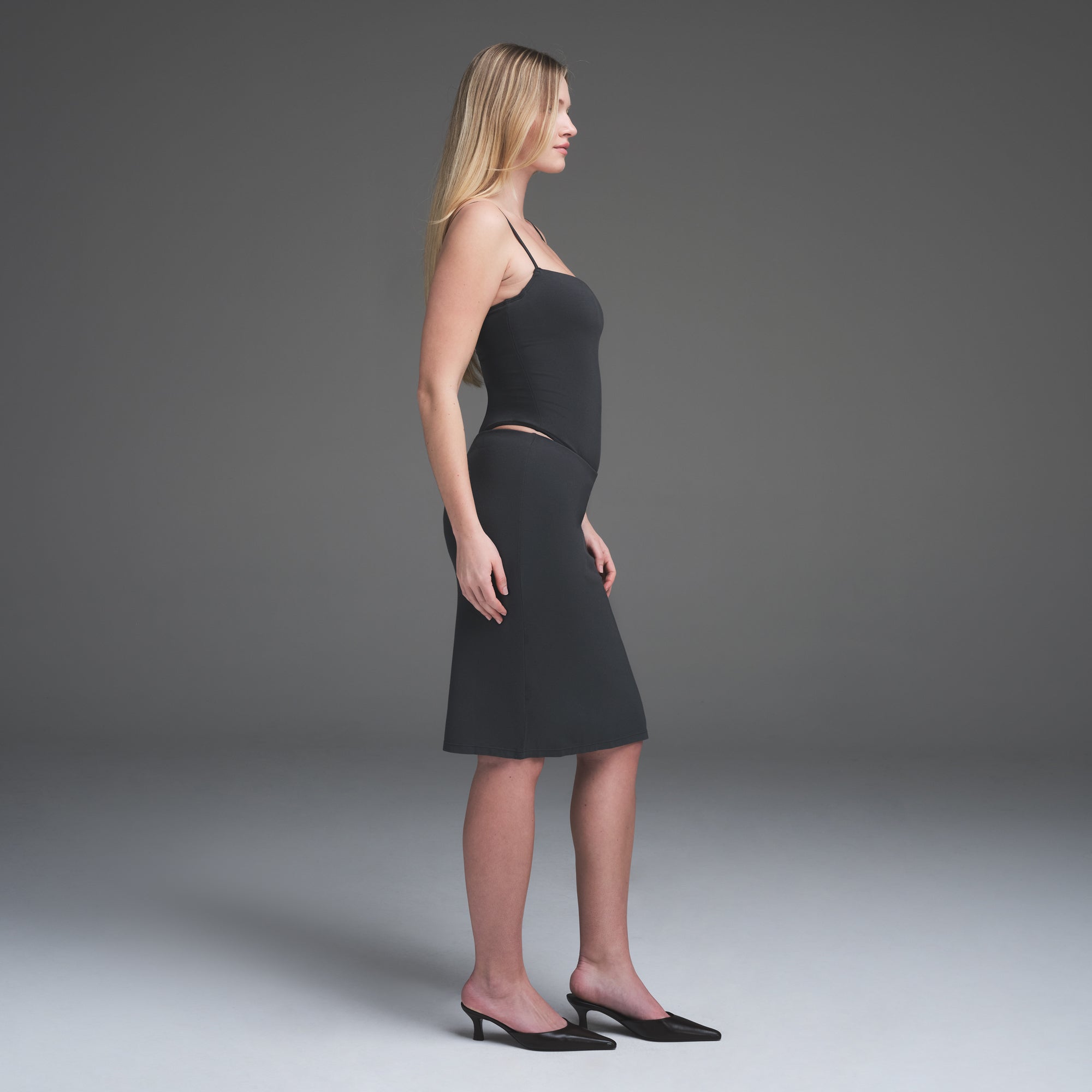 SMOOTH LAYERS CAMI BODYSUIT | GRAPHITE - Image 3