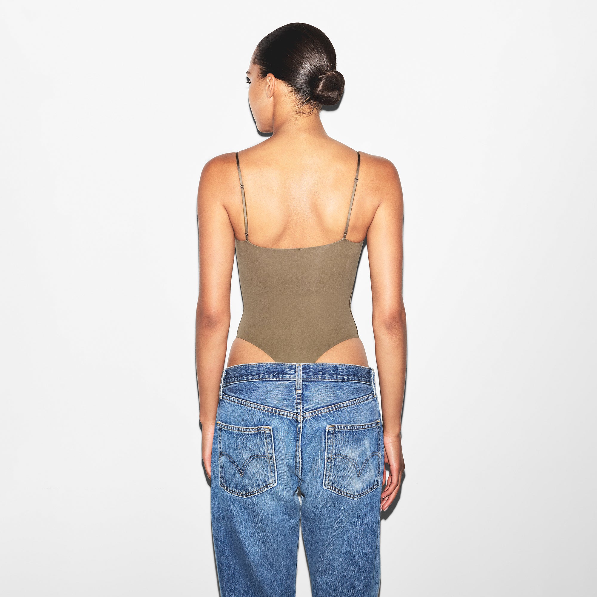 FITS EVERYBODY CAMI BODYSUIT | TRUFFLE - Image 5