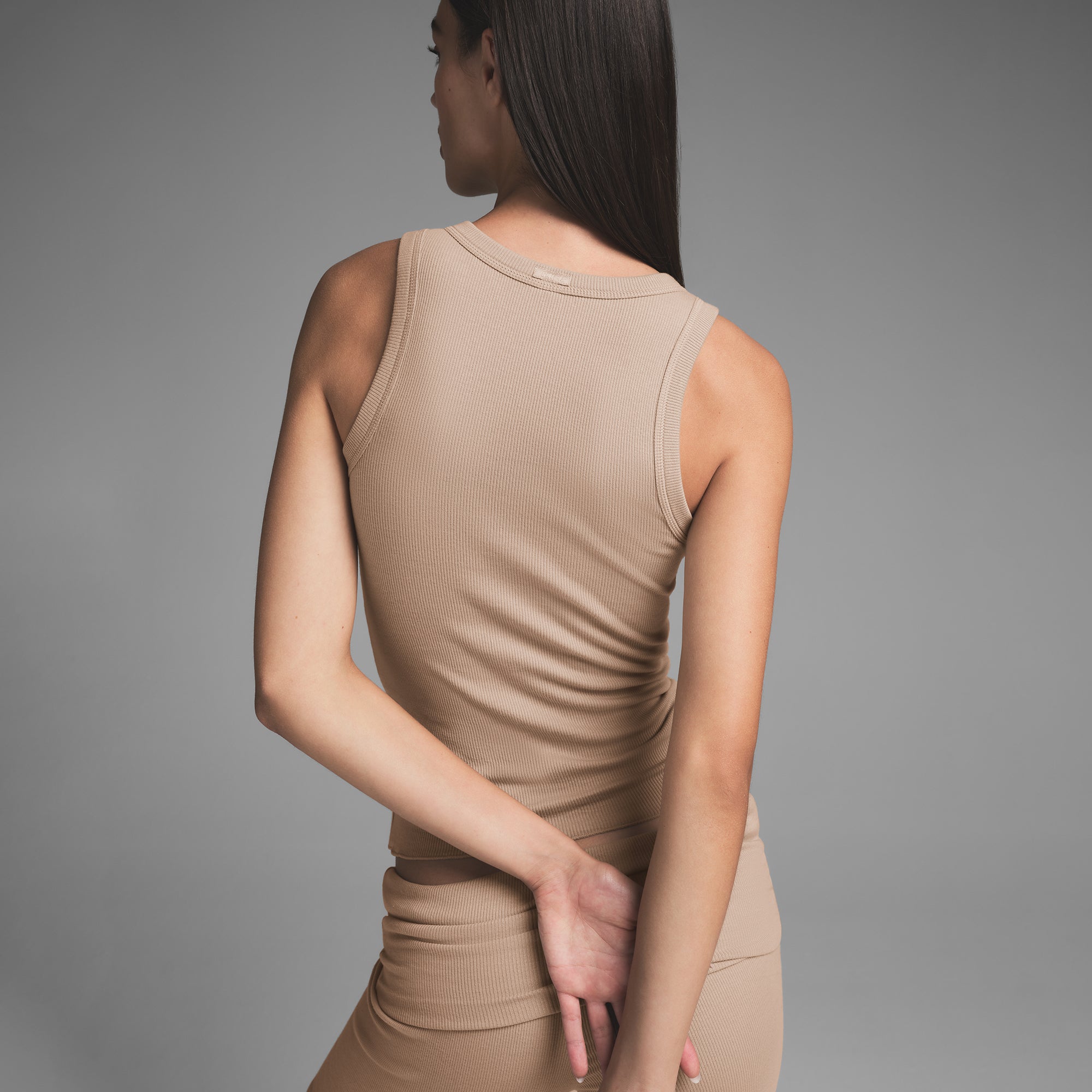 COTTON RIB SCOOP NECK TANK | LATTE - Image 3