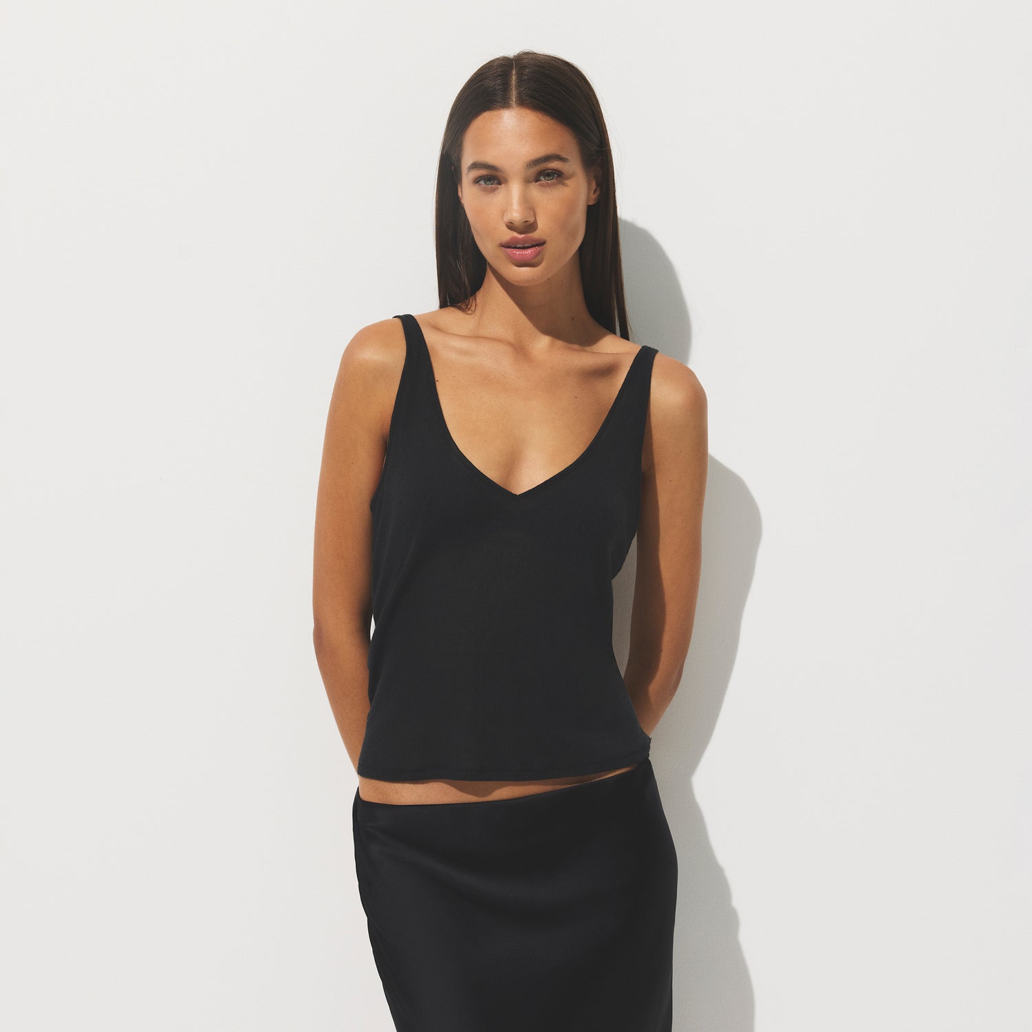 SHEER COTTON V NECK TANK | SOOT - Image 2